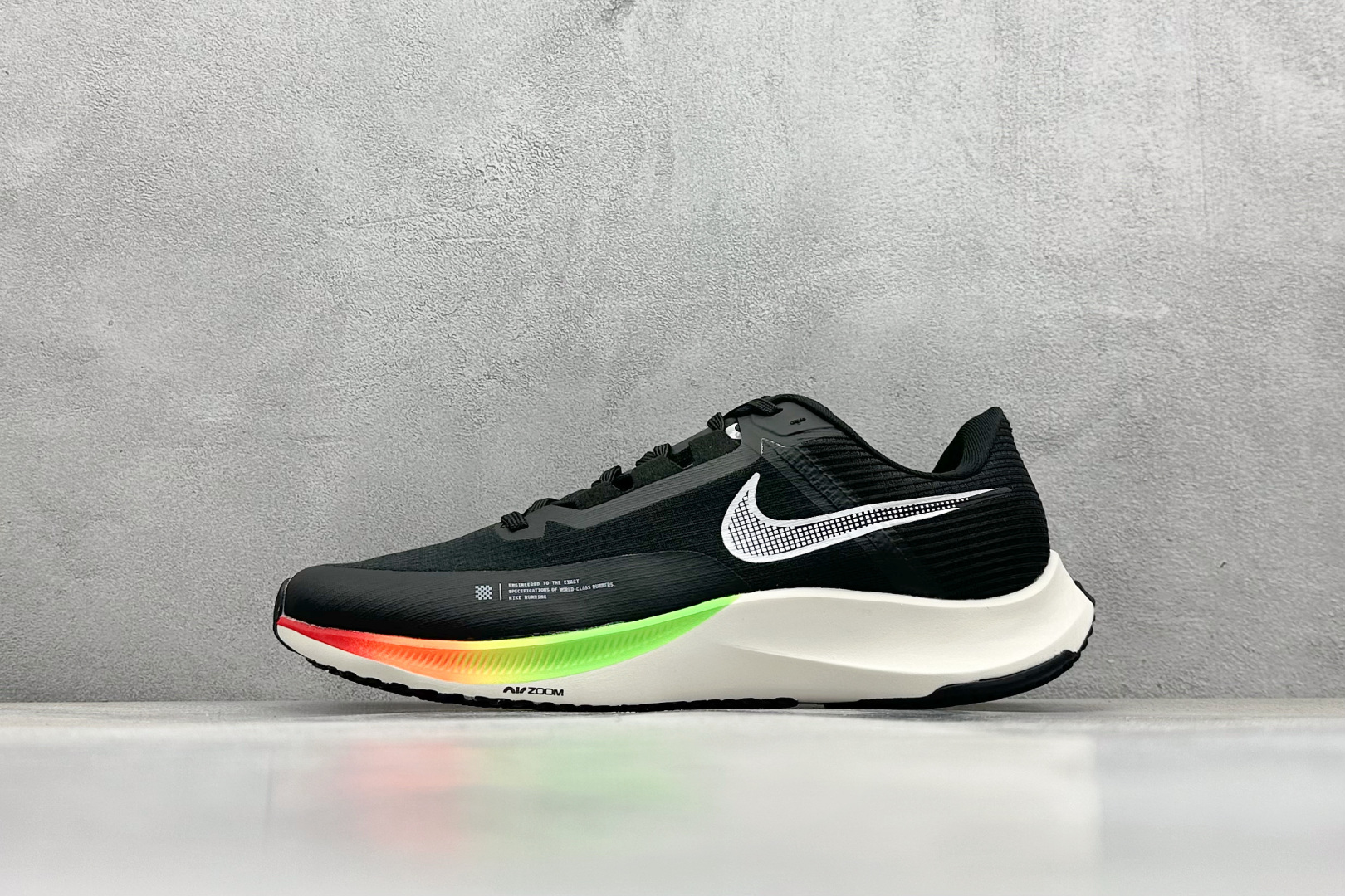 纯原福利 
RS版 NIKE AIR Zoom RIVAL Fly 3. 超轻跑步鞋
织物减震轻盈跑步鞋