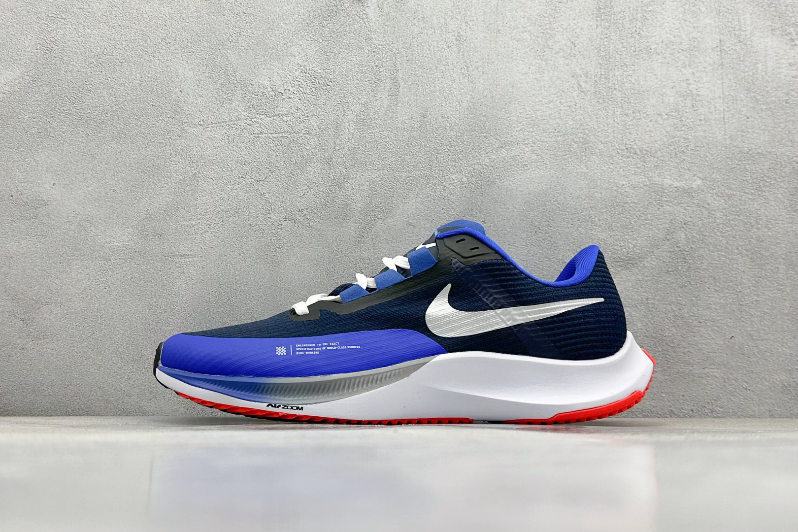 纯原福利 
RS版 NIKE AIR Zoom RIVAL Fly 3. 超轻跑步鞋
织物减震轻盈跑步鞋