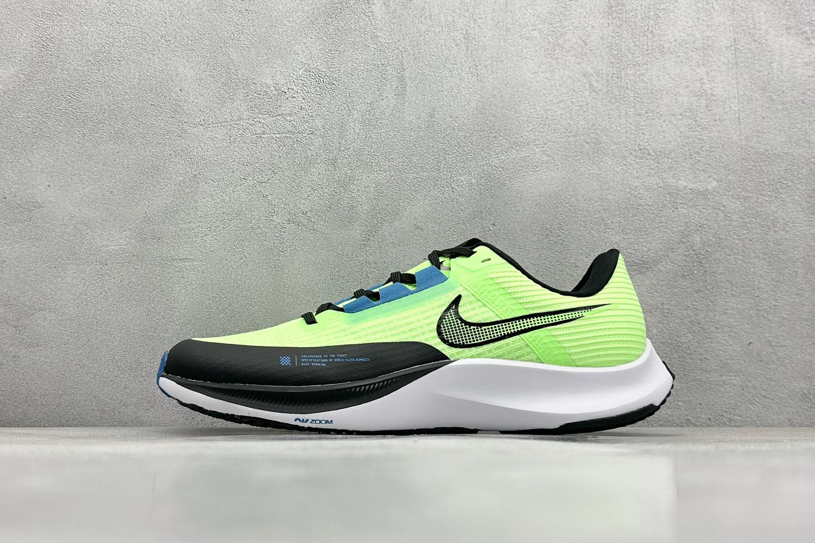 纯原福利 
RS版 NIKE AIR Zoom RIVAL Fly 3. 超轻跑步鞋
织物减震轻盈跑步鞋