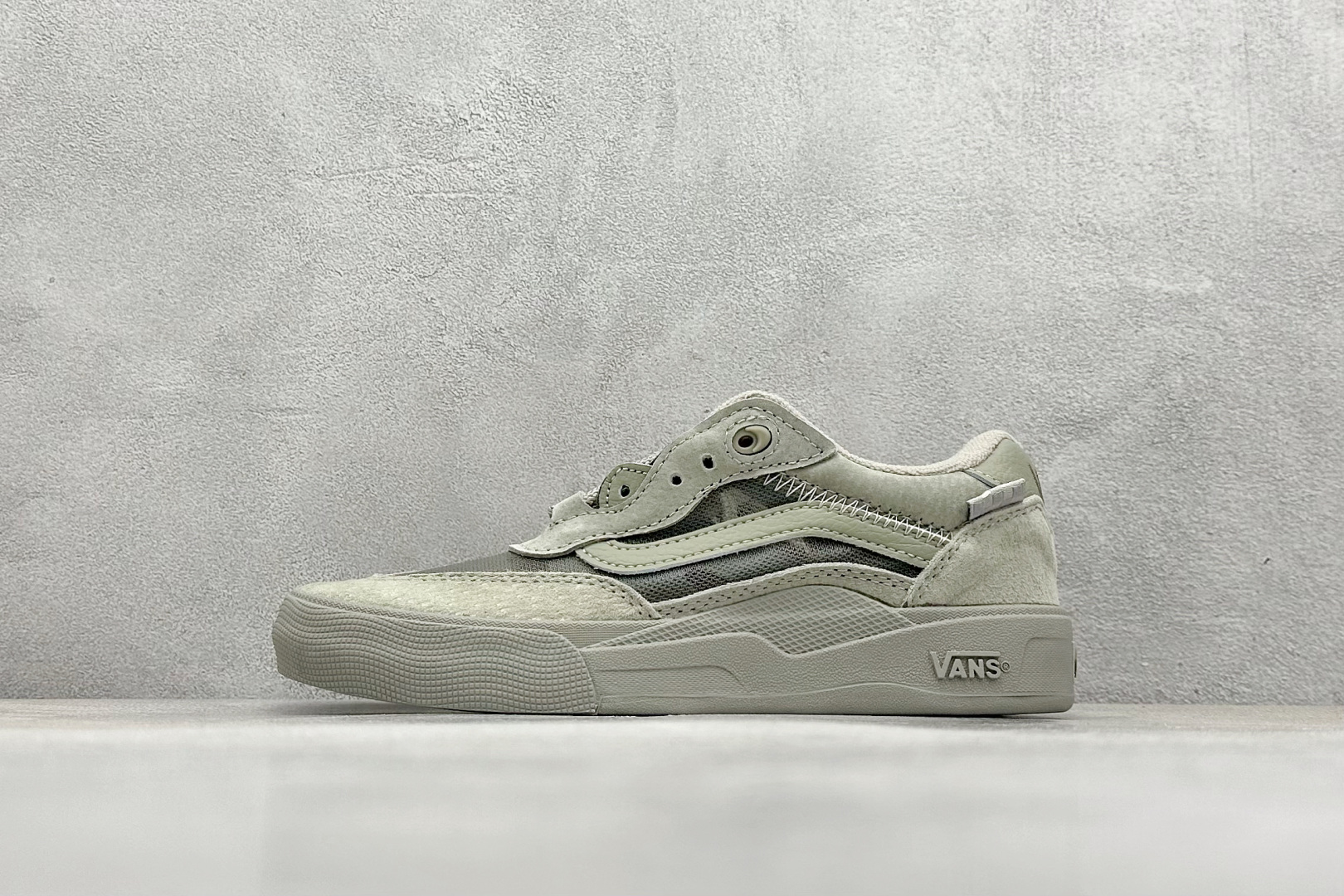  
Vans Pro Skate SKATE WAYVEE 
范斯官方 防滑耐磨低帮休闲滑板鞋
货号：V