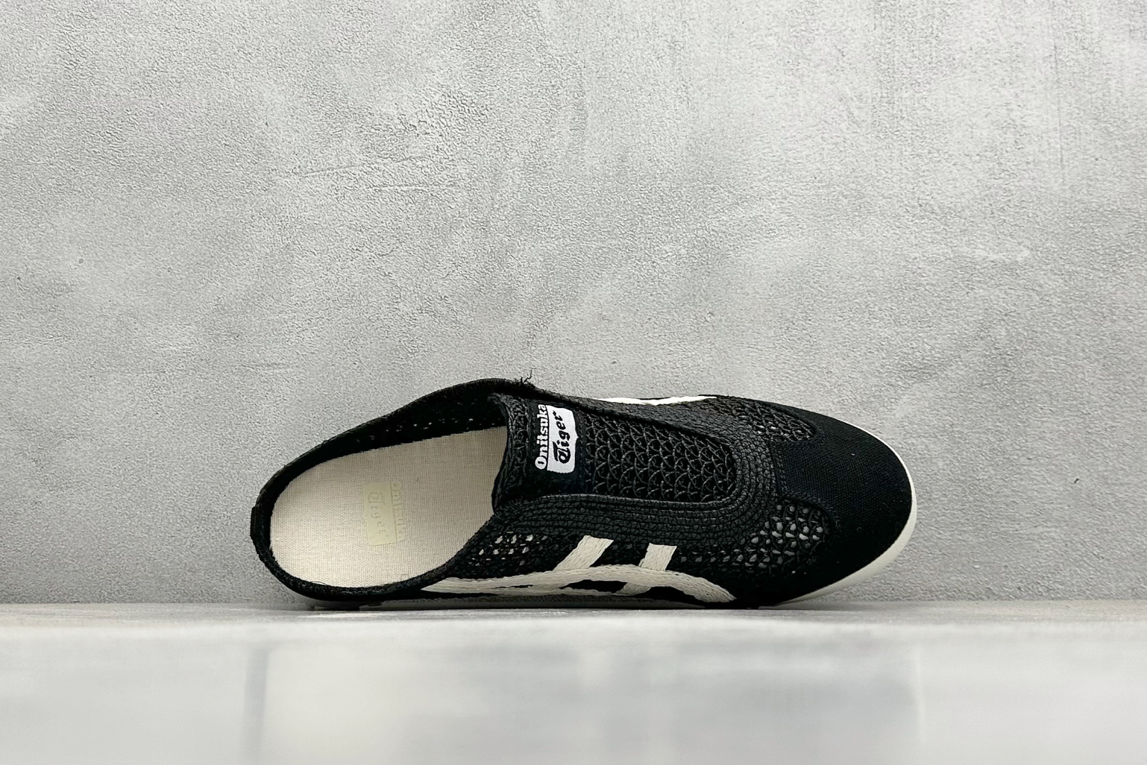  
亚瑟士 /Onitsuka Tiger鬼冢虎 MEXICO 66 SABOT
网面透气 新款舒适一脚