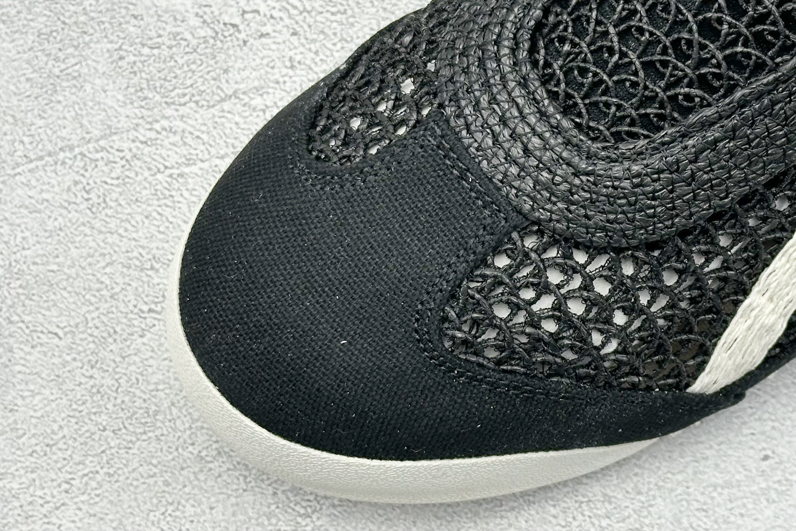  
亚瑟士 /Onitsuka Tiger鬼冢虎 MEXICO 66 SABOT
网面透气 新款舒适一脚