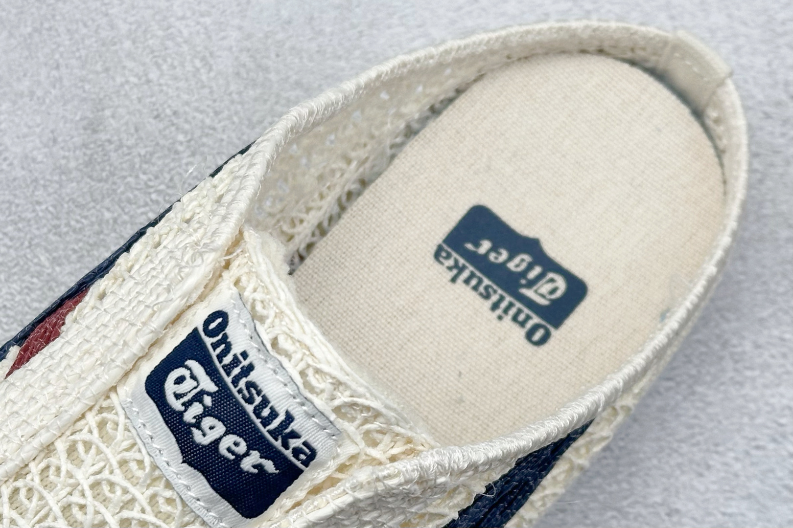  
亚瑟士 /Onitsuka Tiger鬼冢虎 MEXICO 66 SABOT
网面透气 新款舒适一脚