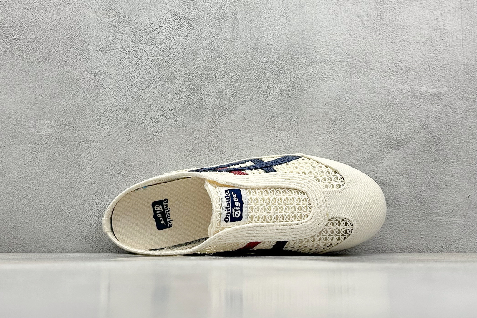  
亚瑟士 /Onitsuka Tiger鬼冢虎 MEXICO 66 SABOT
网面透气 新款舒适一脚