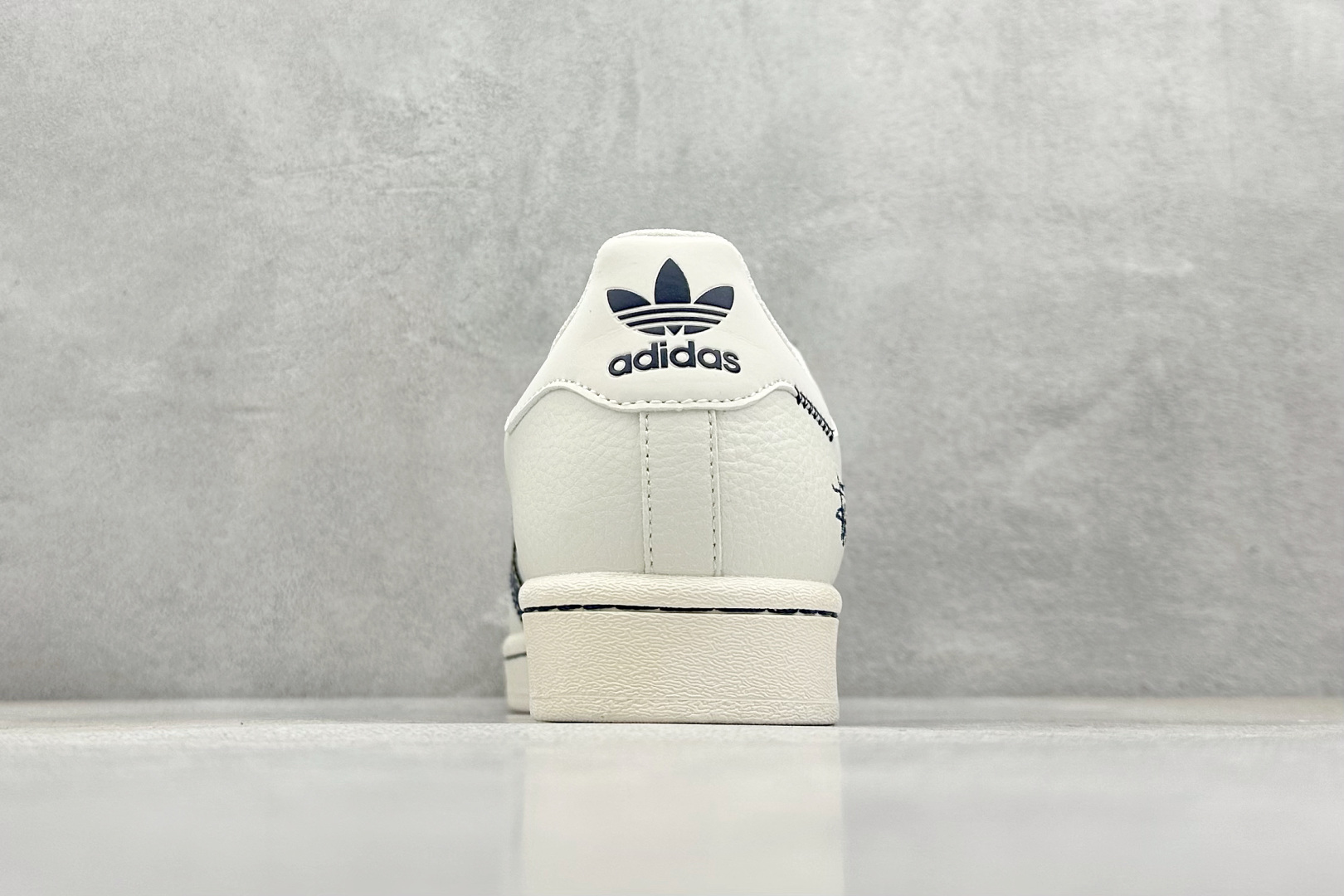 AD Originals Superstar x Stussy 白蓝 JY8903