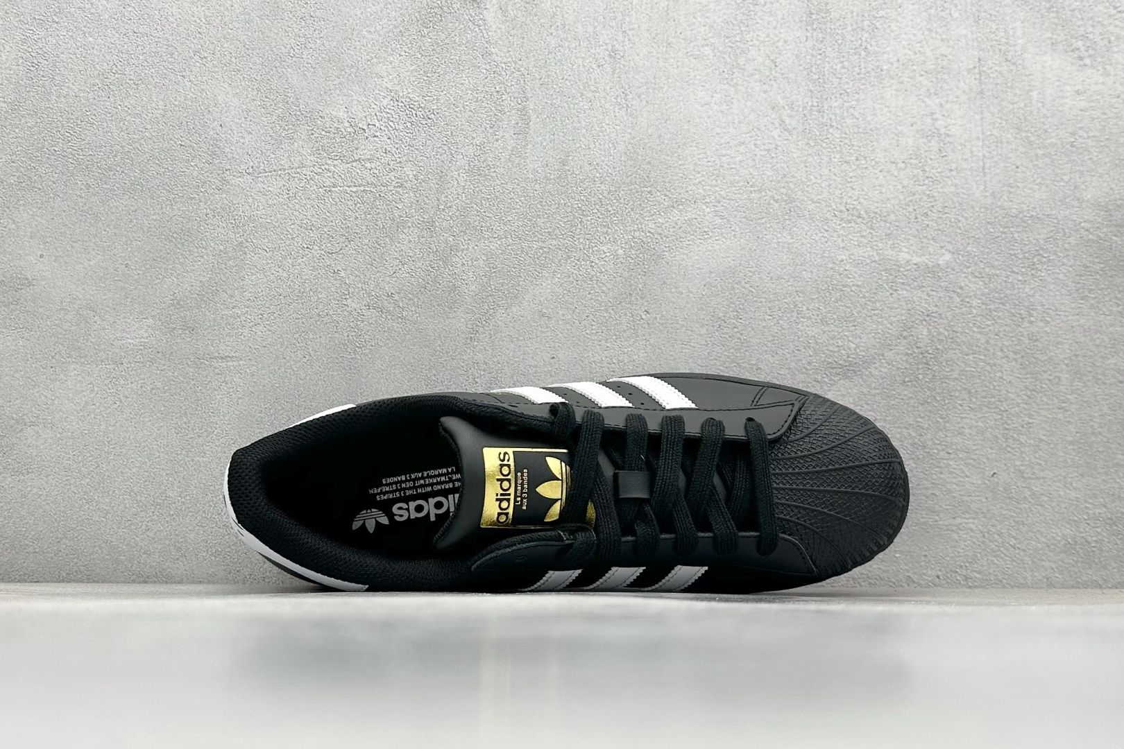 奥莱订单 
Adidas Originals Superstar 贝壳头
2025全新版本 官方同步上架