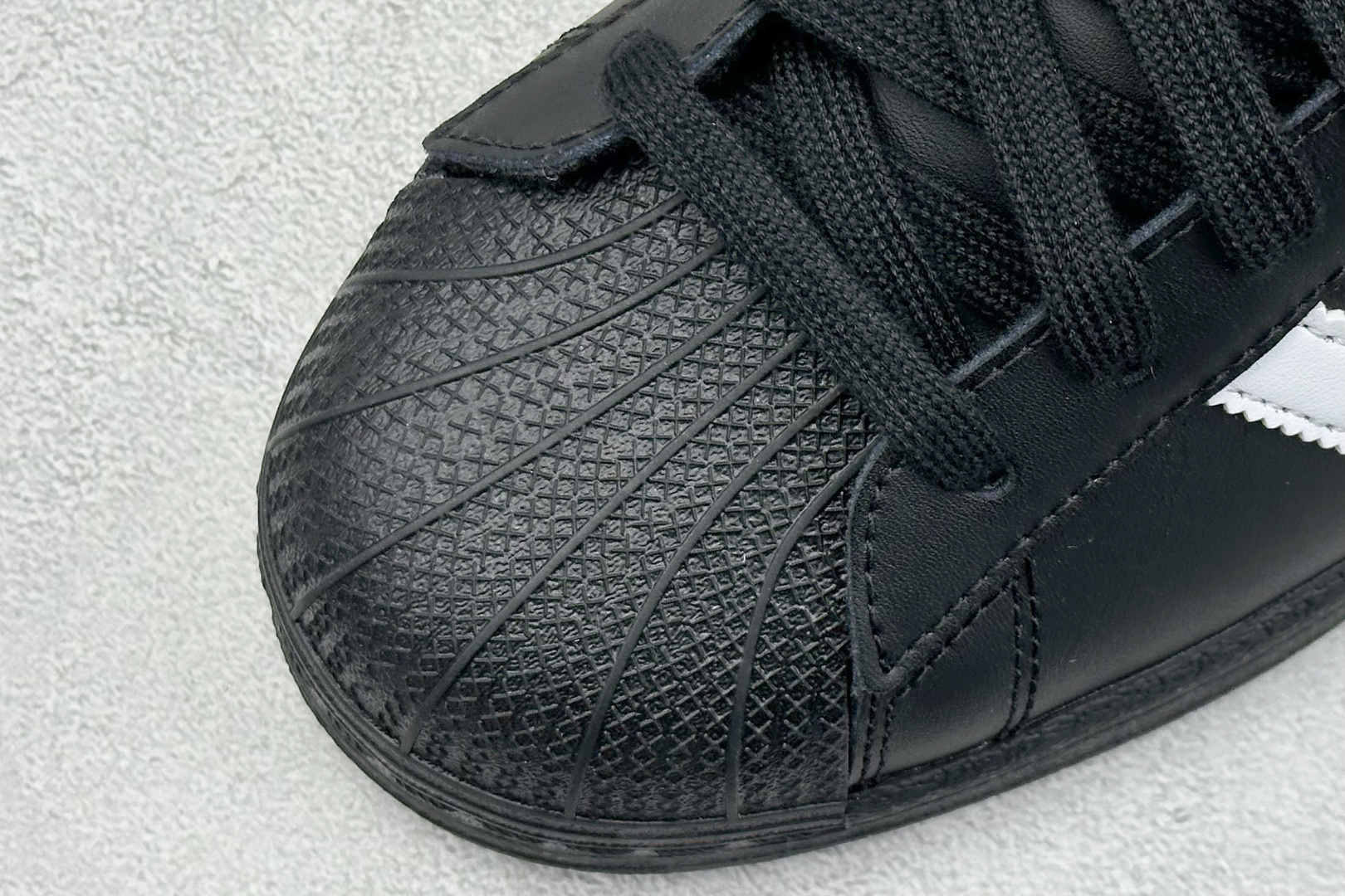 奥莱订单 
Adidas Originals Superstar 贝壳头
2025全新版本 官方同步上架