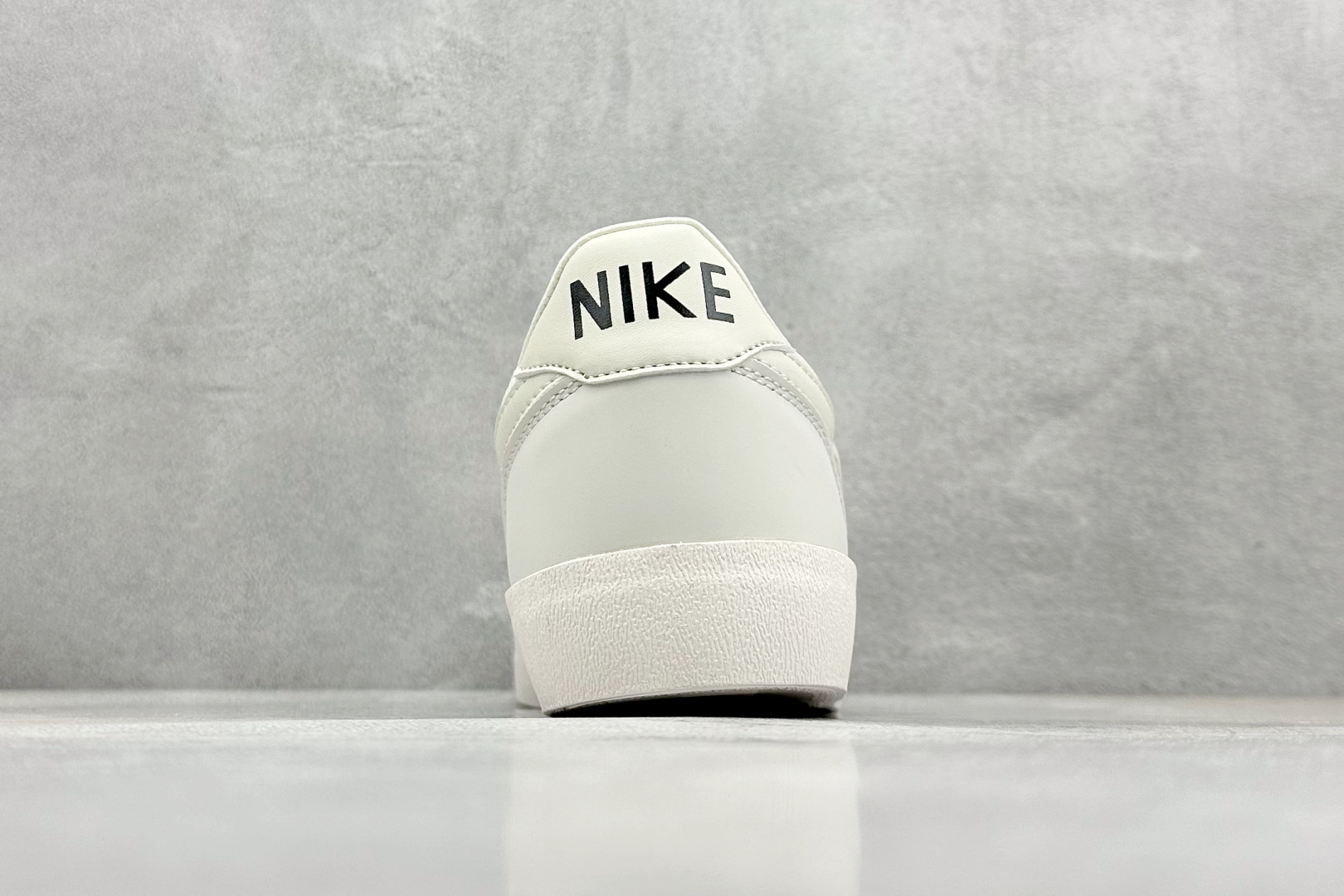  终端放店
FS版 Nk Killshot II Leather 低帮休闲板鞋 
渠道原装订单 采用米白