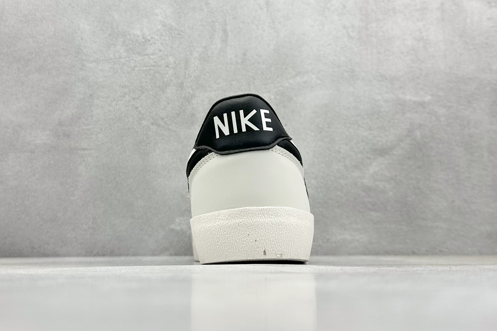  终端放店
FS版 Nk Killshot II Leather 低帮休闲板鞋 
渠道原装订单 采用米白