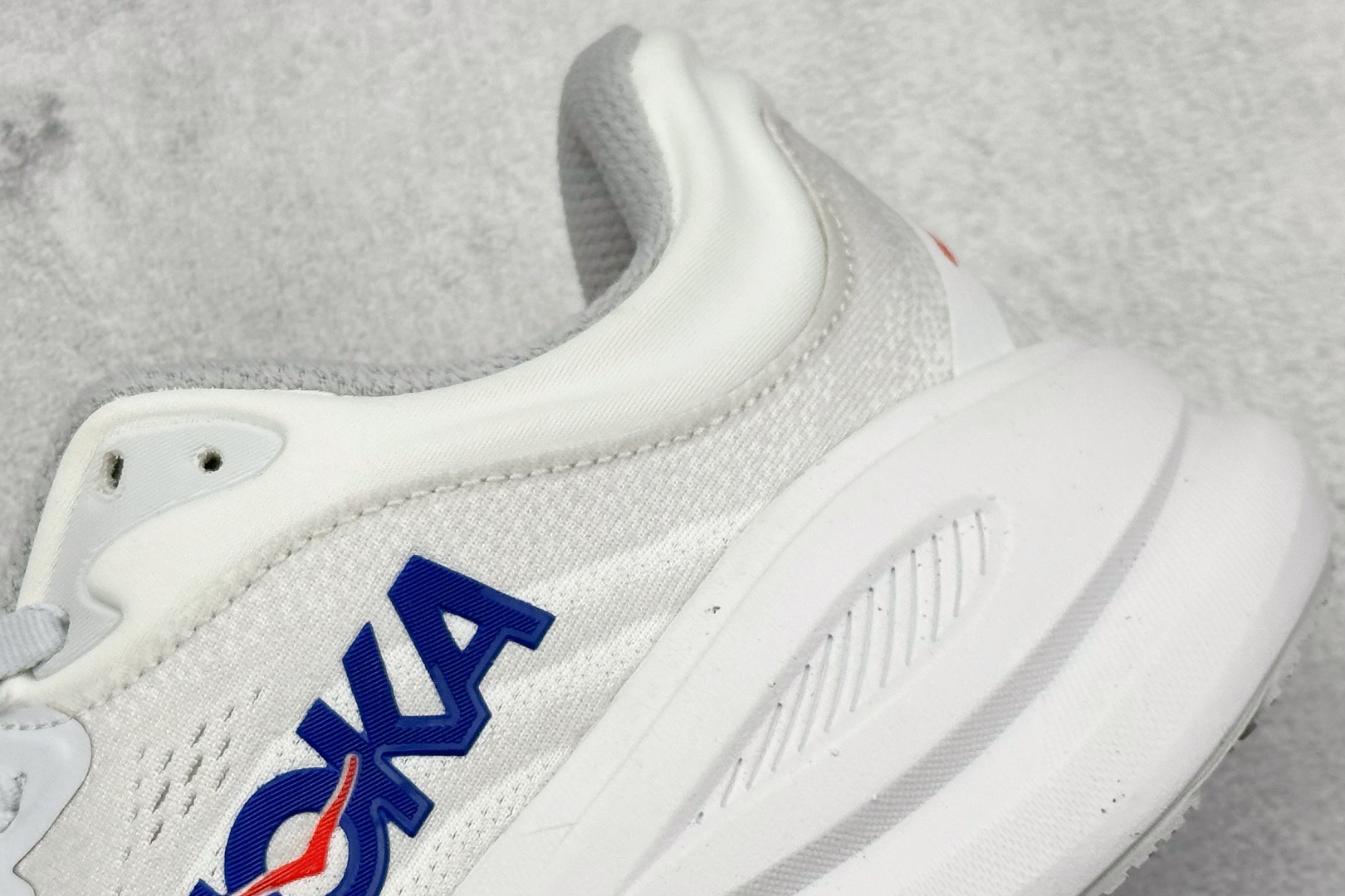  
BF版 HOKA ONE ONE Bondi 9 柔软舒适防滑耐磨 低帮 休闲跑步鞋 

货号：
尺