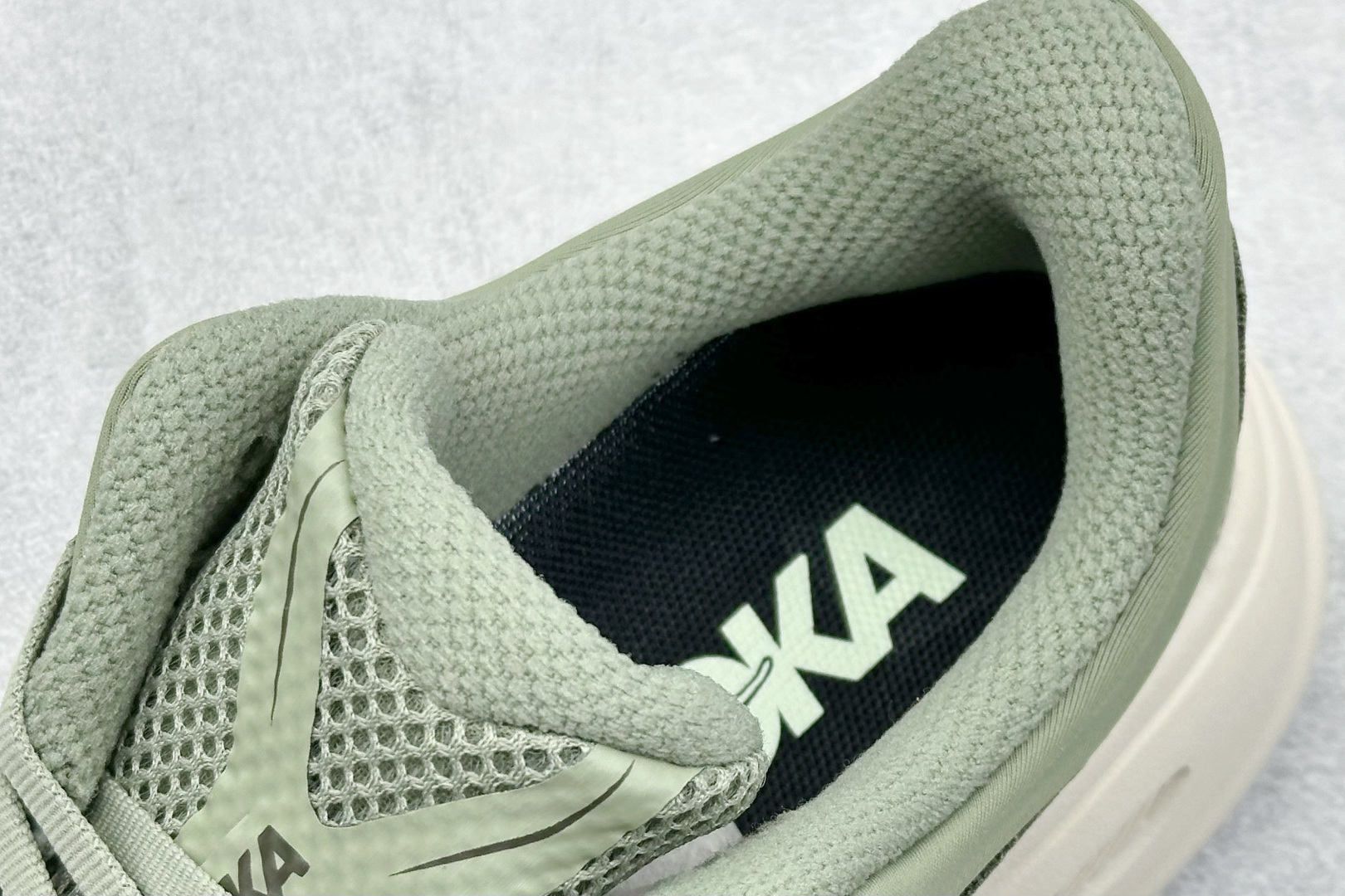  
BF版 HOKA ONE ONE Bondi 9 柔软舒适防滑耐磨 低帮 休闲跑步鞋 

货号：
尺