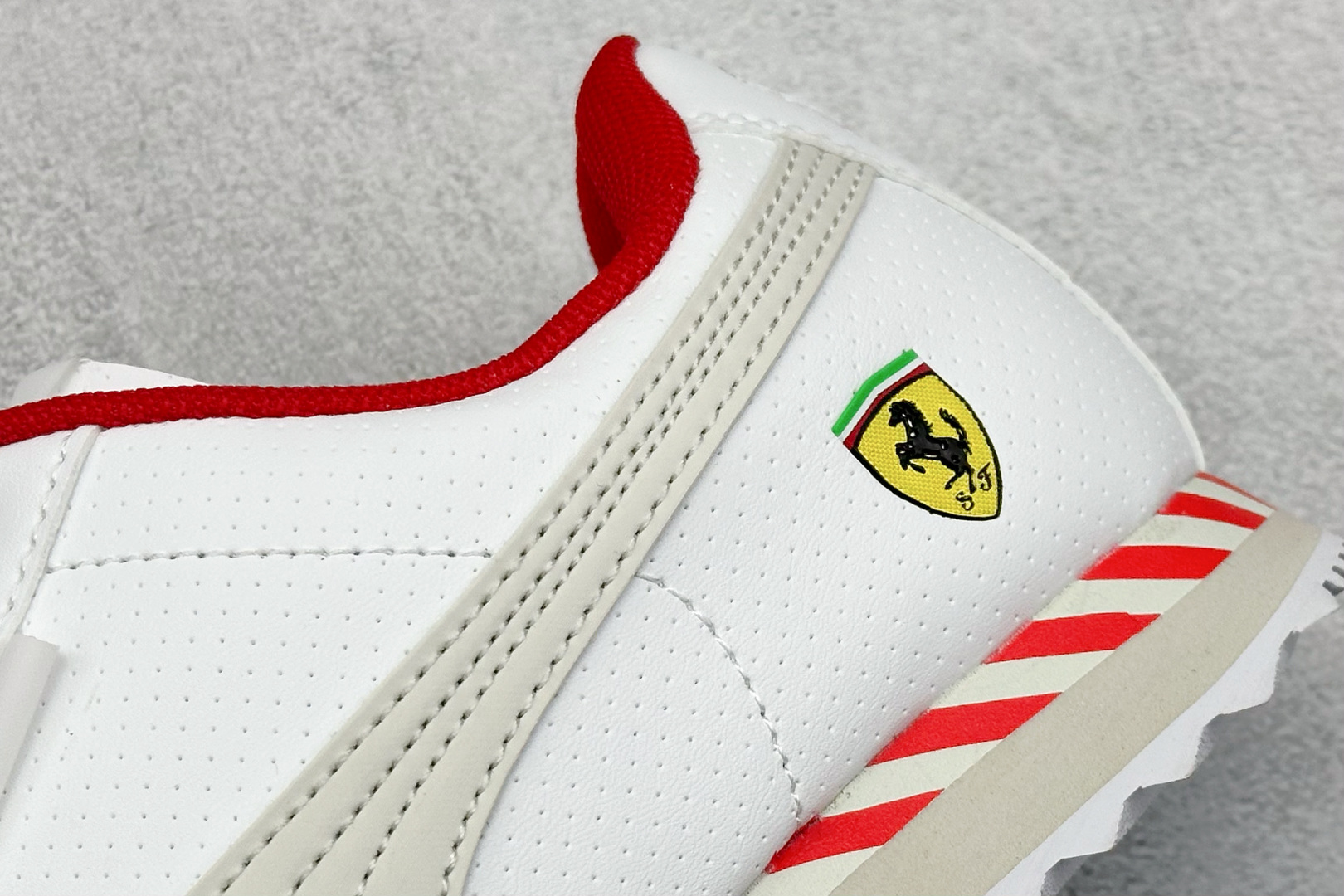  
The Open Product x Puma Speedcat 极速赛车系列彪马低帮生活休闲鞋 
