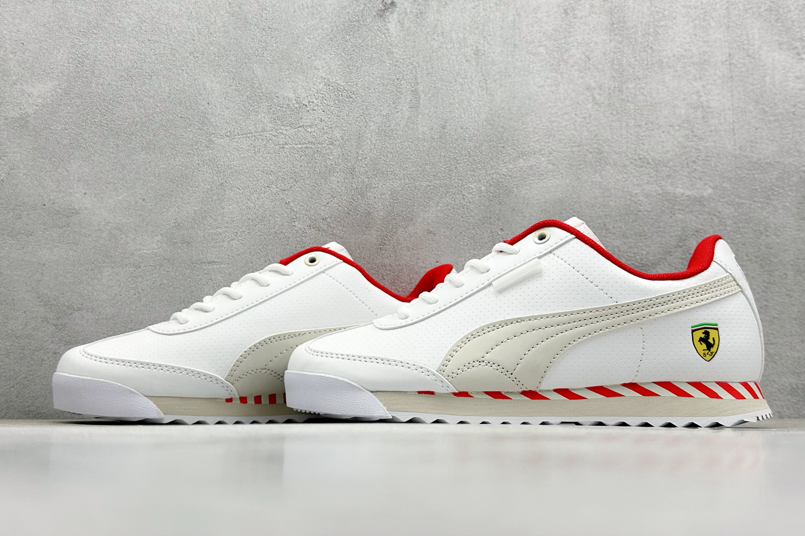  
The Open Product x Puma Speedcat 极速赛车系列彪马低帮生活休闲鞋 
