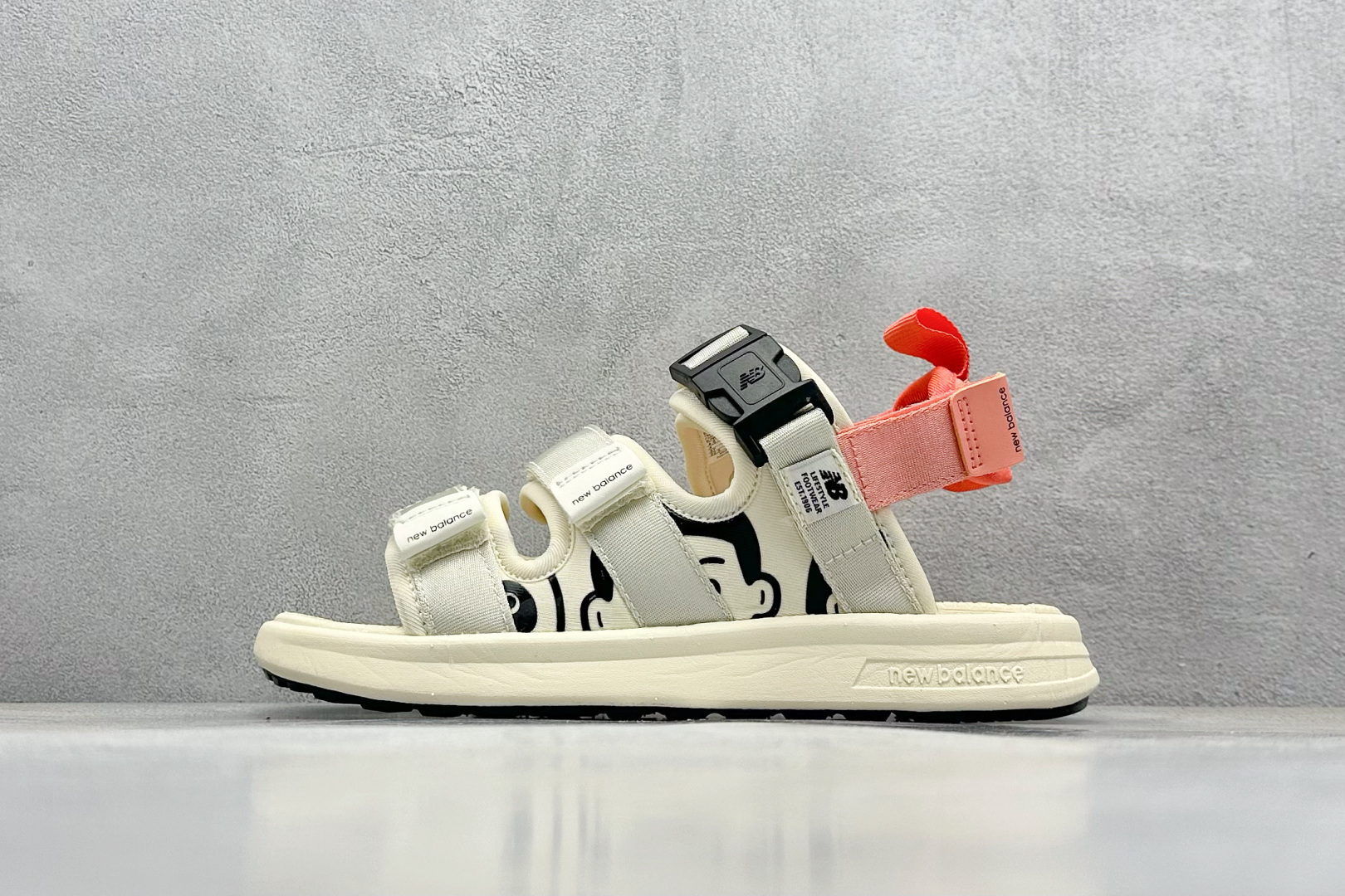  
New Balance x Noritake SDL750系列联名款凉鞋 

货号：SDL7503N