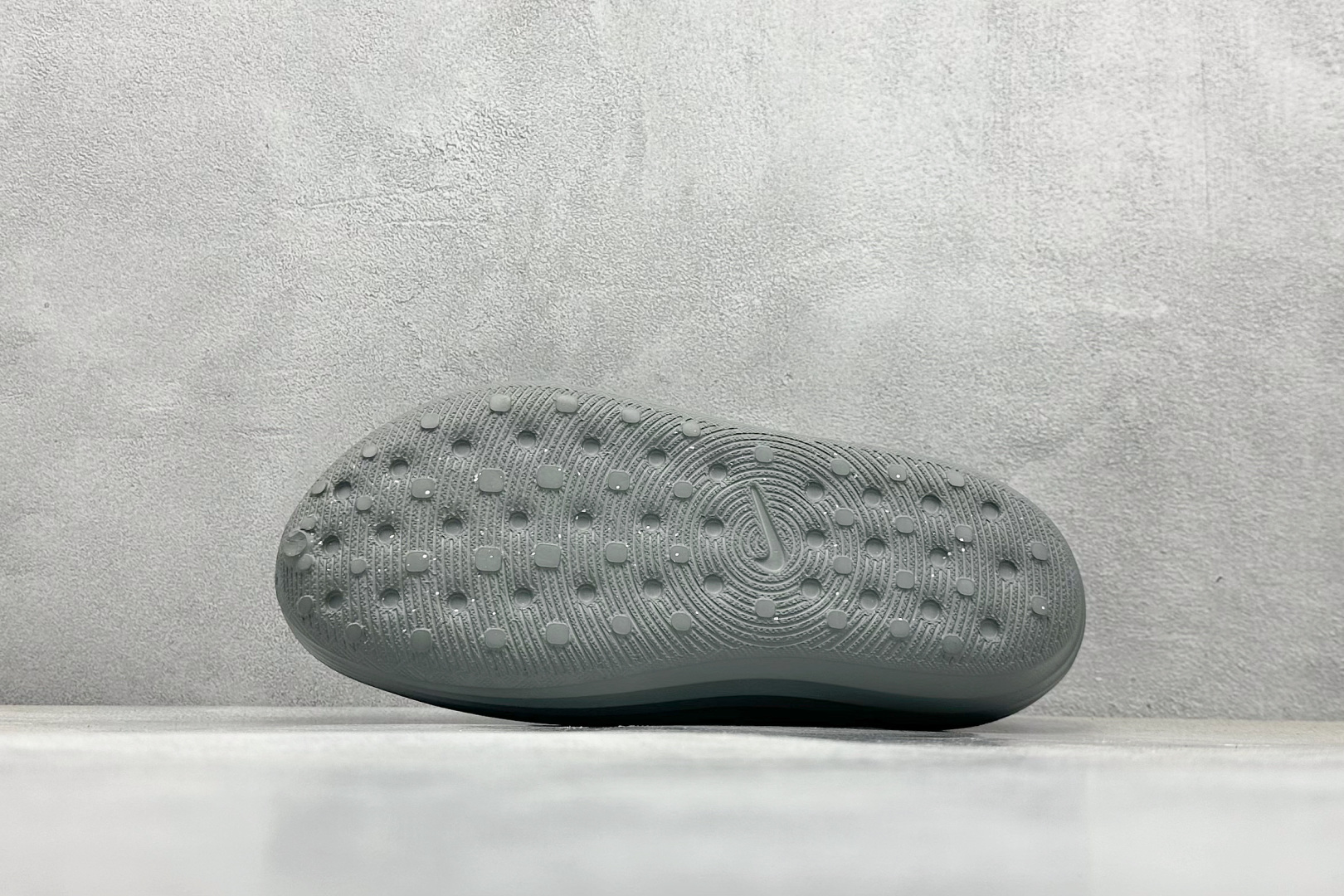 Nike ReactX Rejuven8 耐克夏日穿搭凉鞋 HV5060-002
