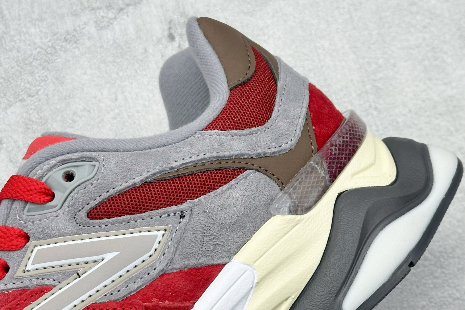 Joe Freshgoods x New Balance NB9060 联名款 复古休闲运动慢跑鞋