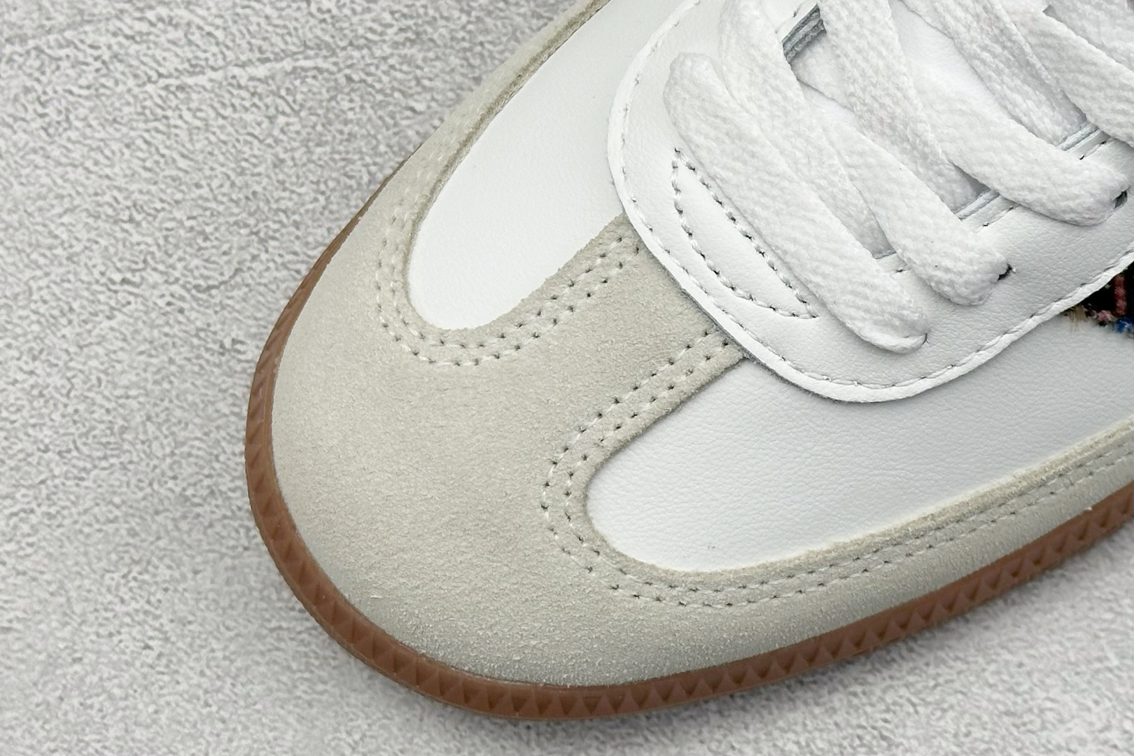 
YH版 Adidas Samba OG 阿迪三叶草休闲板鞋
#原厂原数据版型 原厂皮料切割干净无任