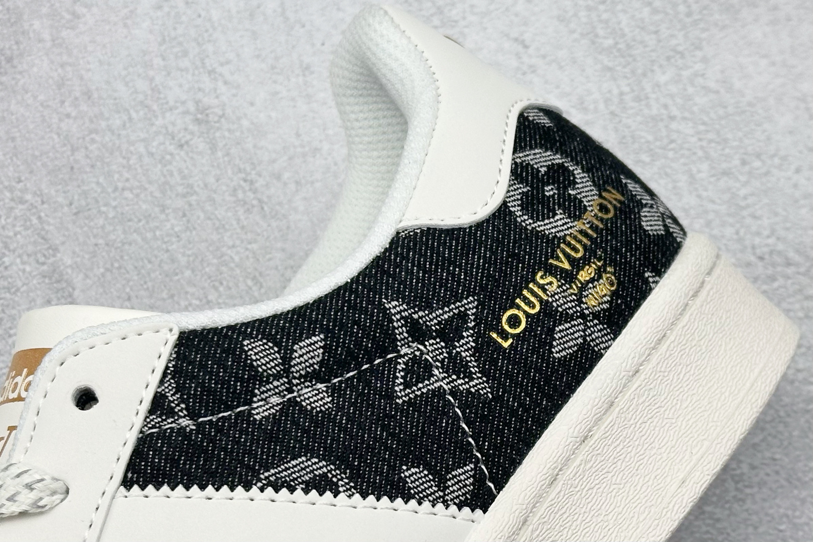 AD Originals Superstar x Louis Vuitton 白黑 SD6808