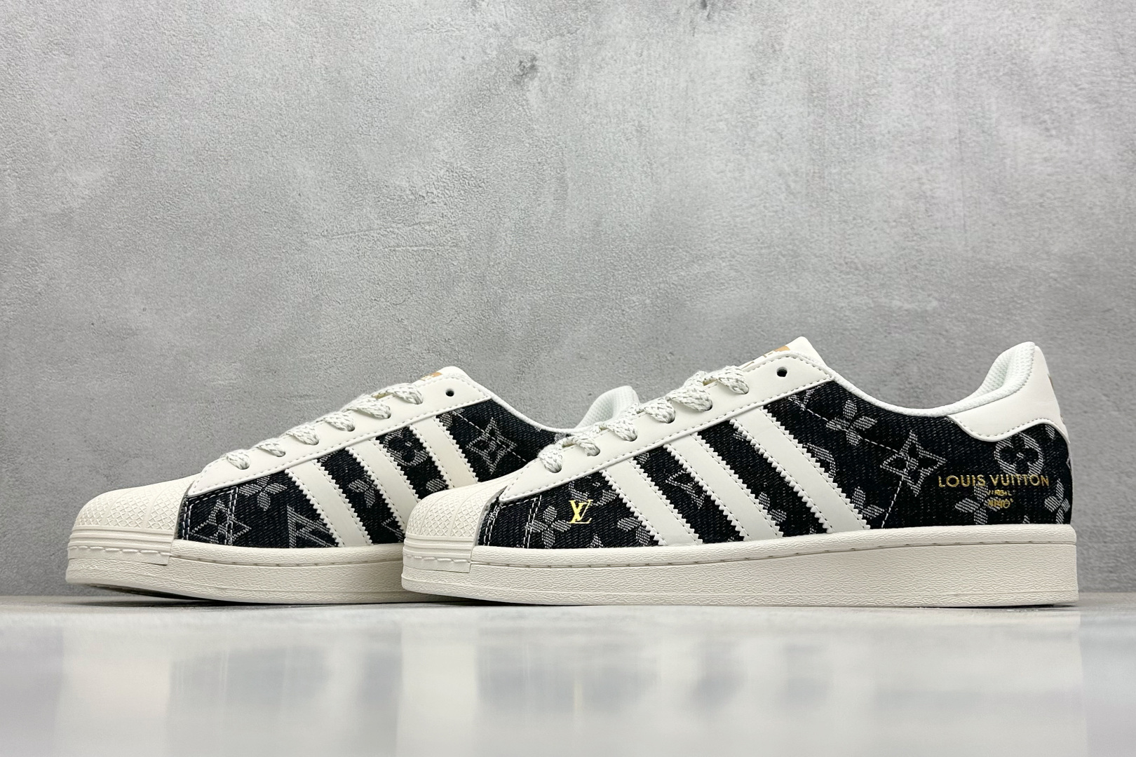 AD Originals Superstar x Louis Vuitton 白黑 SD6808
