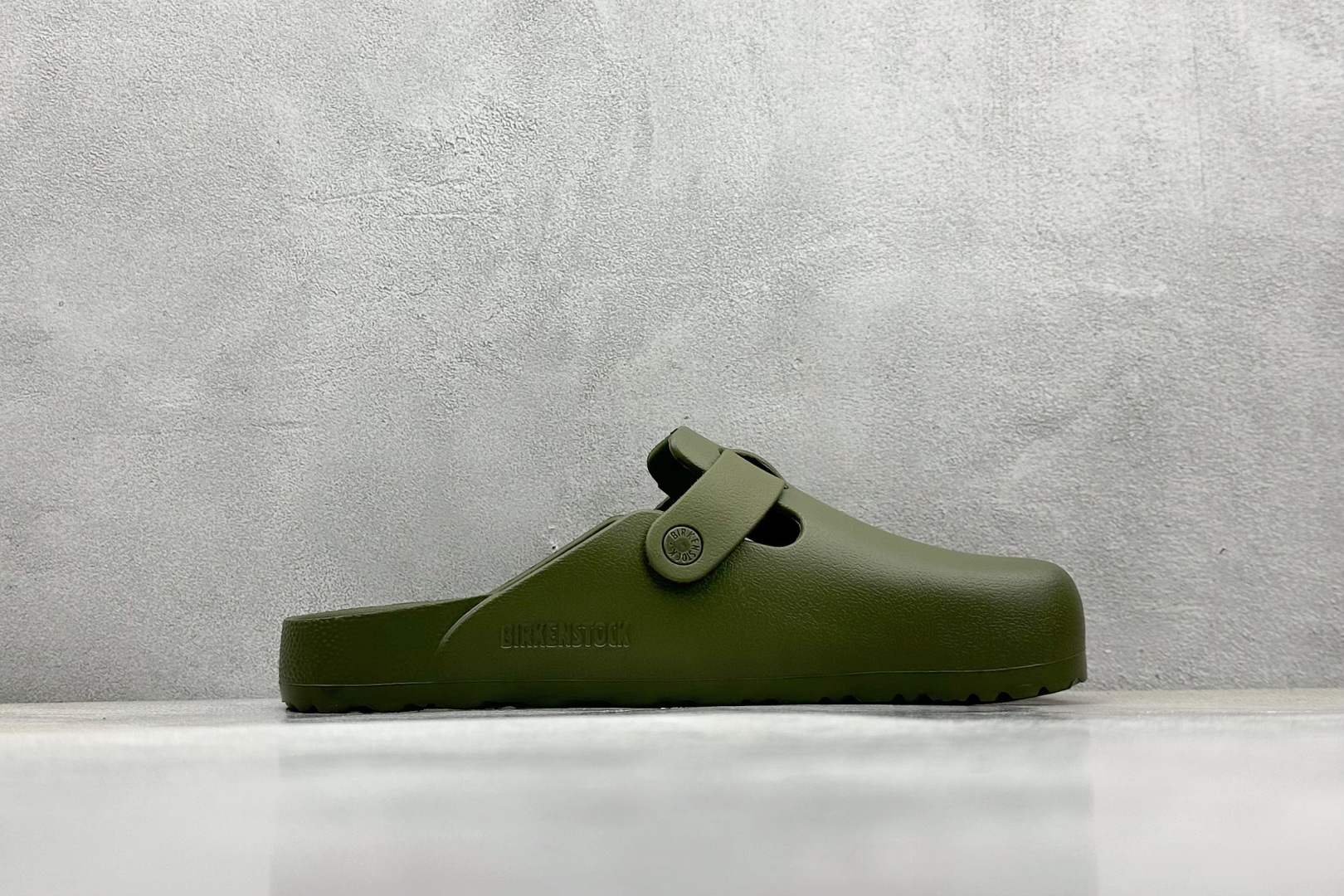  终端放店
J版 Birkenstock 博肯/EVA 半包头 慕勒拖鞋 
大厂出品 夏季走量必备爆款🔥
