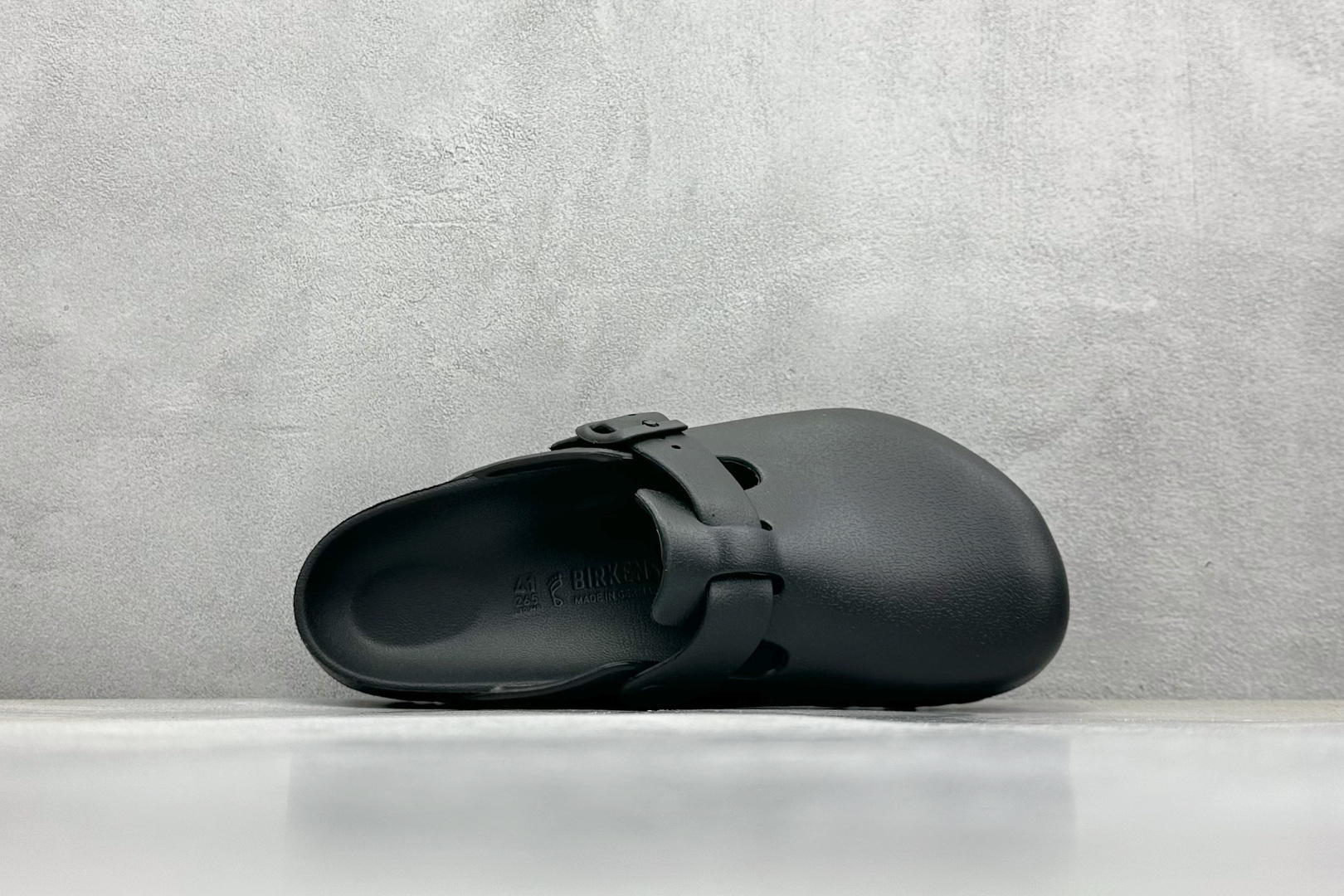  终端放店
J版 Birkenstock 博肯/EVA 半包头 慕勒拖鞋 
大厂出品 夏季走量必备爆款🔥