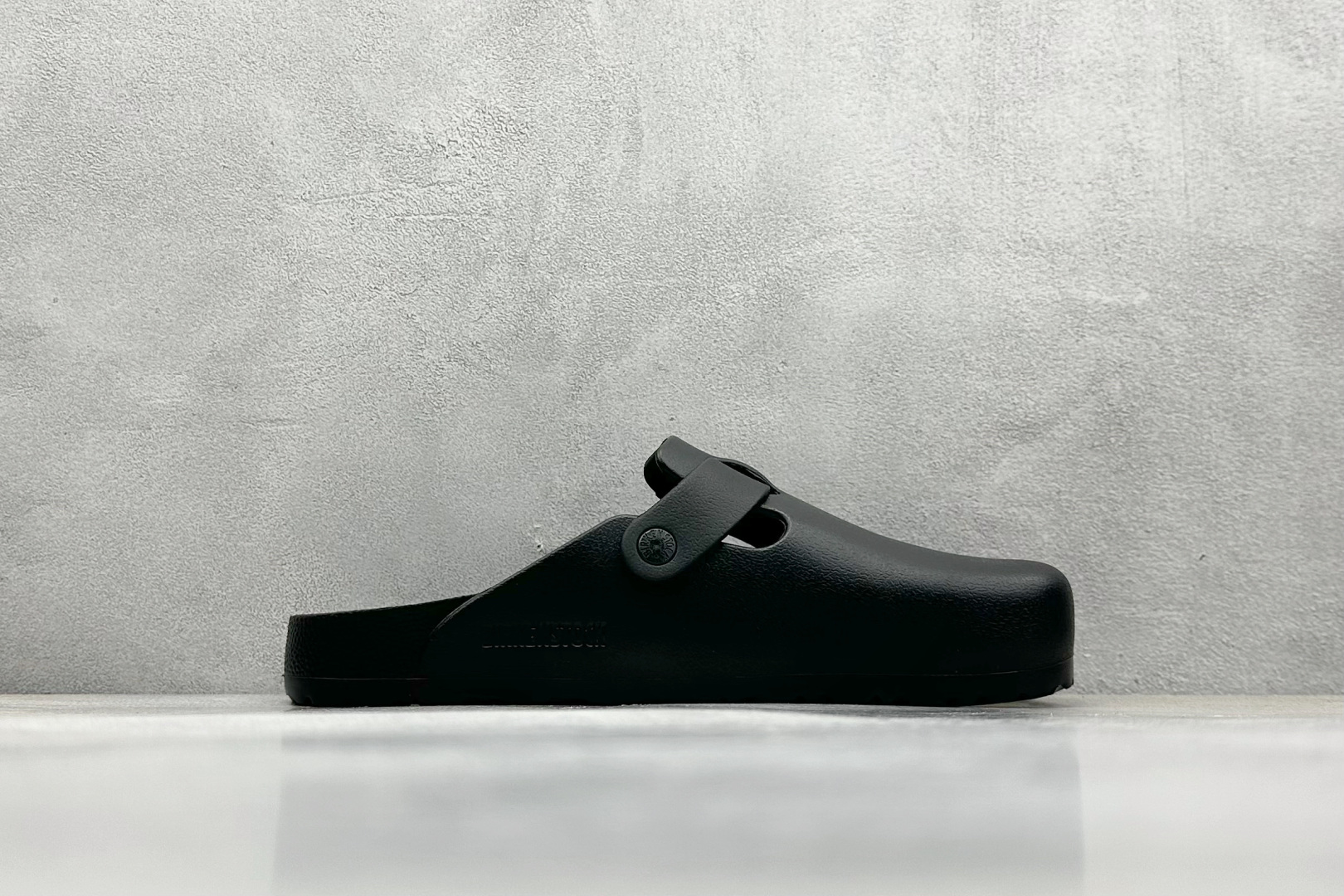  终端放店
J版 Birkenstock 博肯/EVA 半包头 慕勒拖鞋 
大厂出品 夏季走量必备爆款🔥