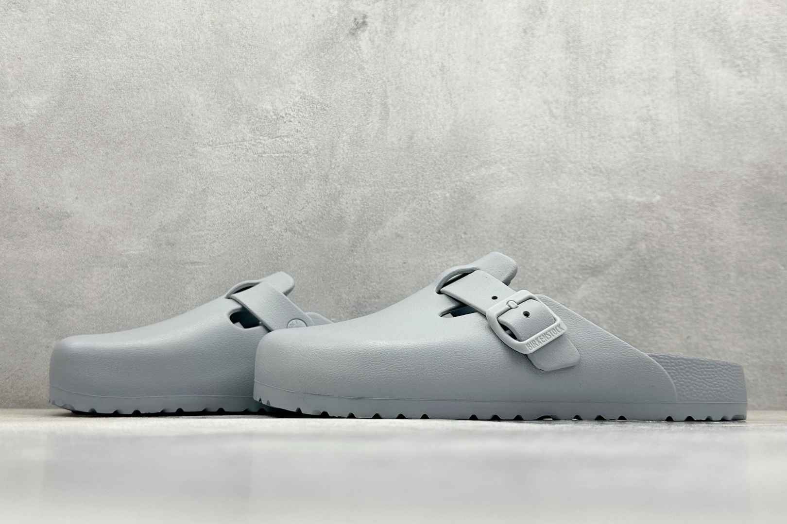  终端放店
J版 Birkenstock 博肯/EVA 半包头 慕勒拖鞋 
大厂出品 夏季走量必备爆款🔥