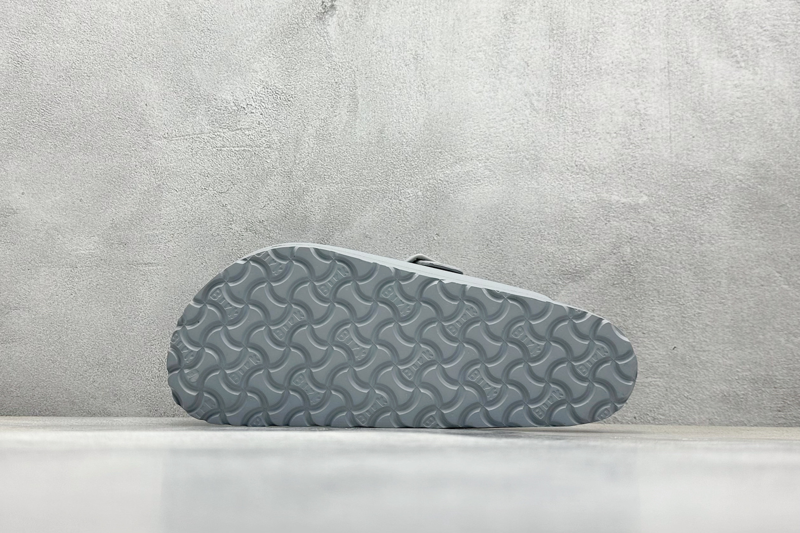  终端放店
J版 Birkenstock 博肯/EVA 半包头 慕勒拖鞋 
大厂出品 夏季走量必备爆款🔥