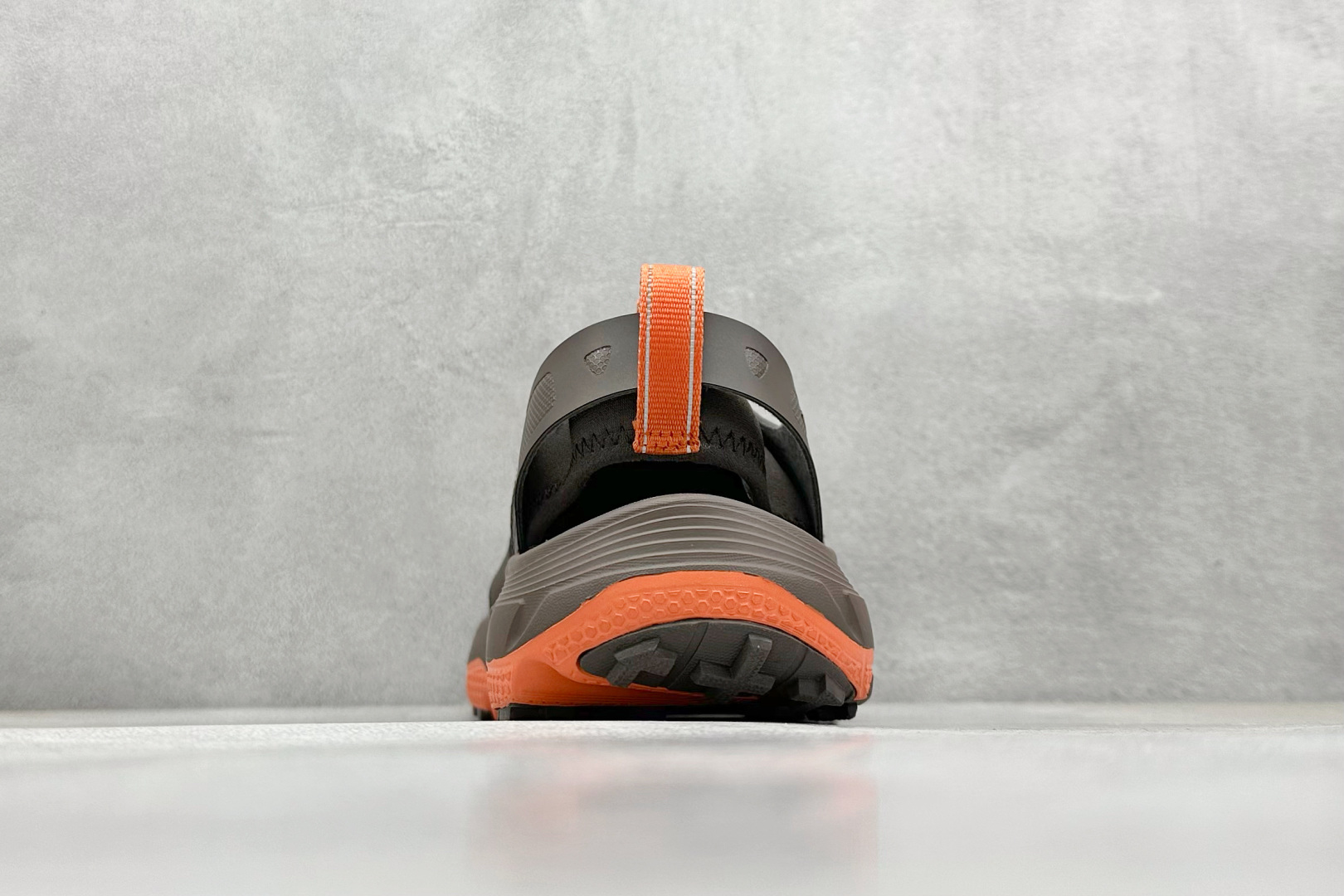  
Hoka W Hopara 霍帕拉系列水路两用溯溪涉水休闲户外露营凉鞋

尺码：36 36.5 37