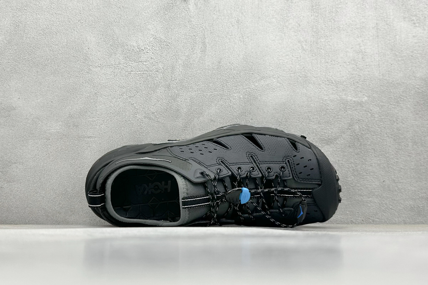  
Hoka W Hopara 霍帕拉系列水路两用溯溪涉水休闲户外露营凉鞋

尺码：36 36.5 37