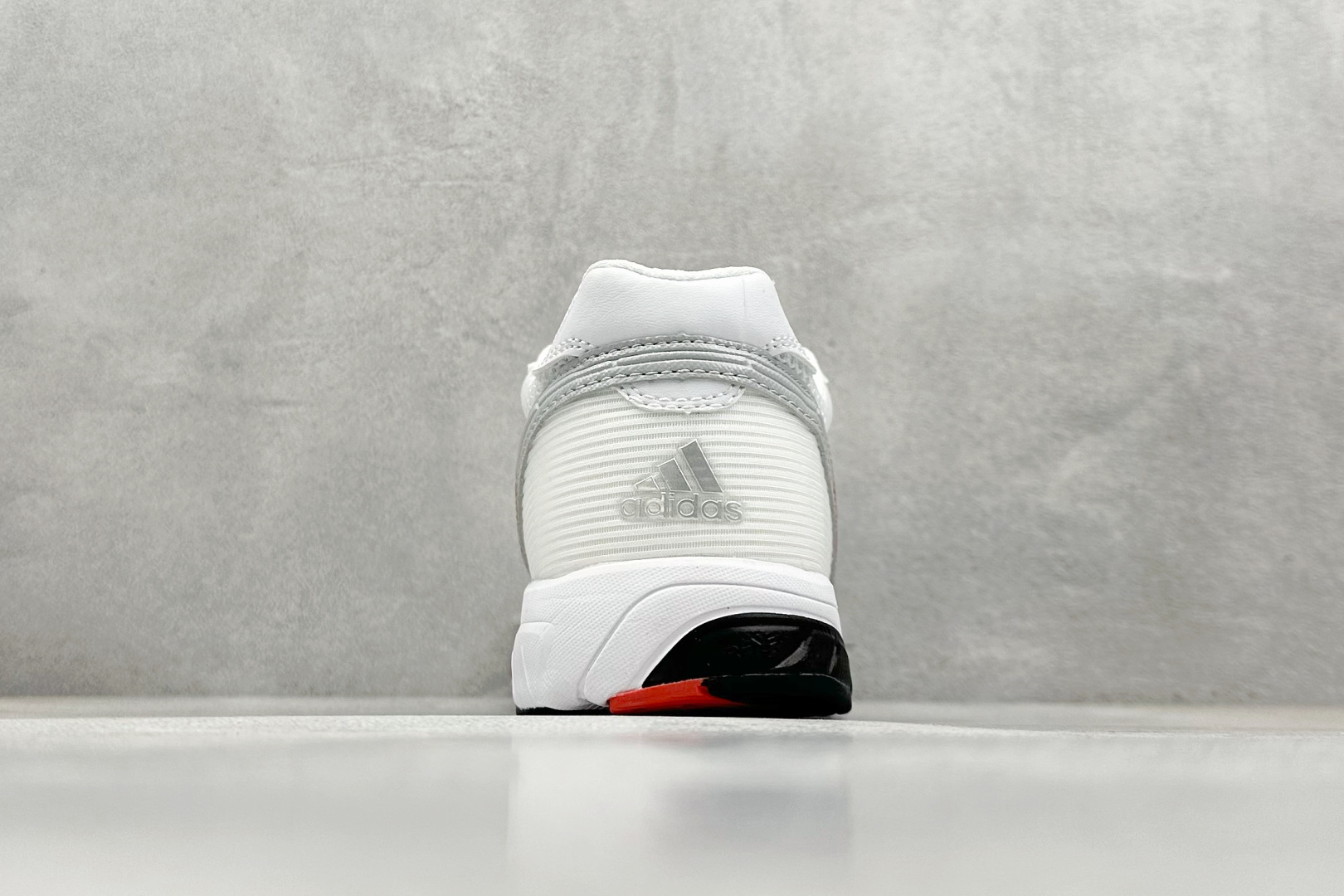  
Adidas originals Neftenga x WALES BONNER
舒适柔软防滑耐磨低