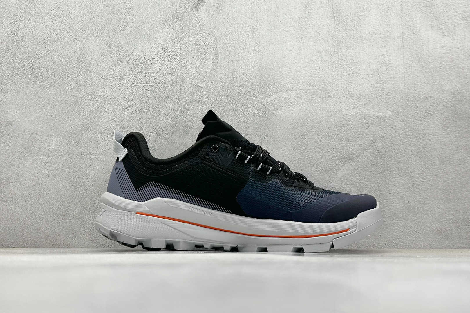  
Adidas TERREX SKYCHASER TECH GTX 
阿迪GTX 运动网面透气跑鞋 
