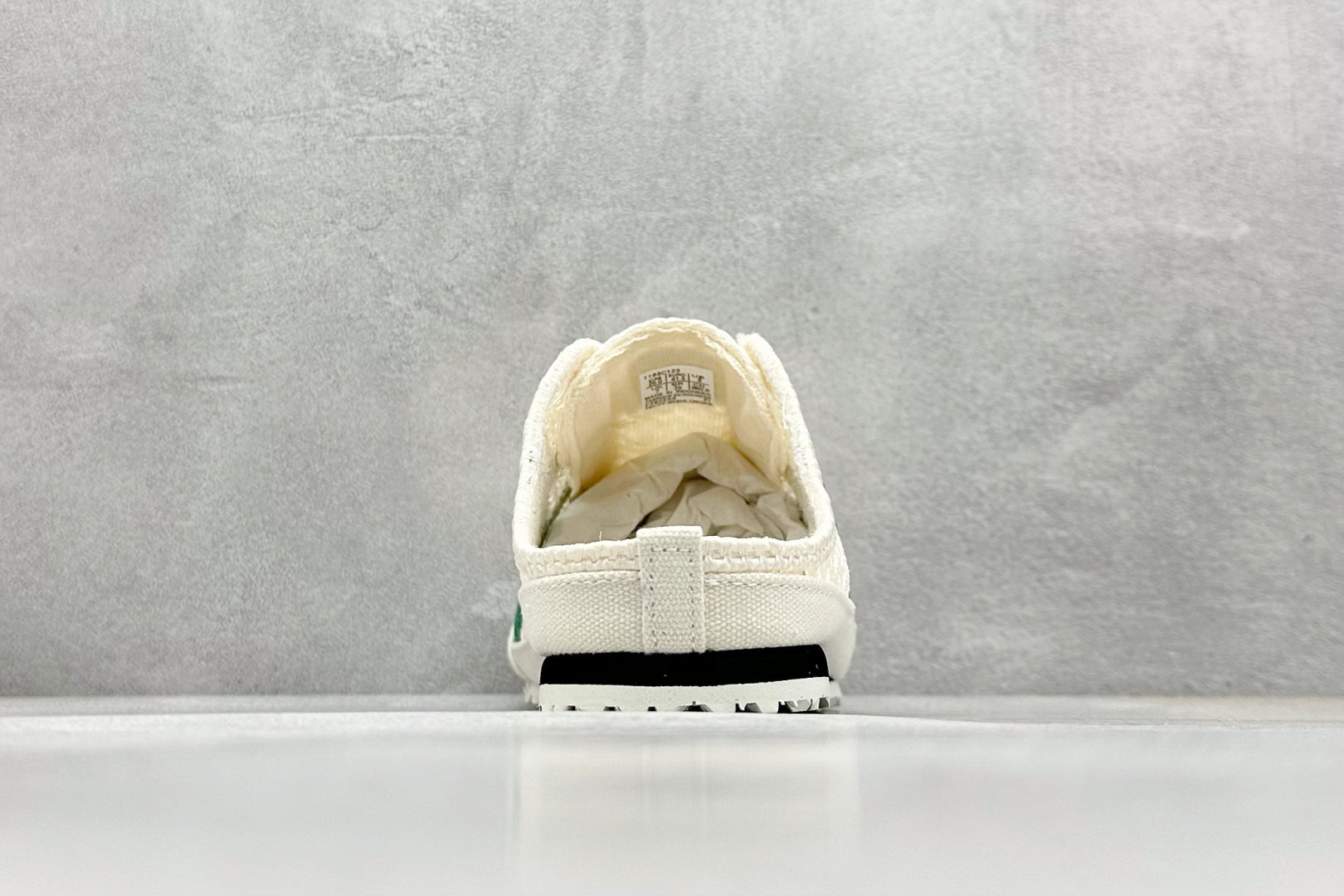  
亚瑟士 /Onitsuka Tiger鬼冢虎 MEXICO 66 SABOT
网面透气 新款舒适一脚