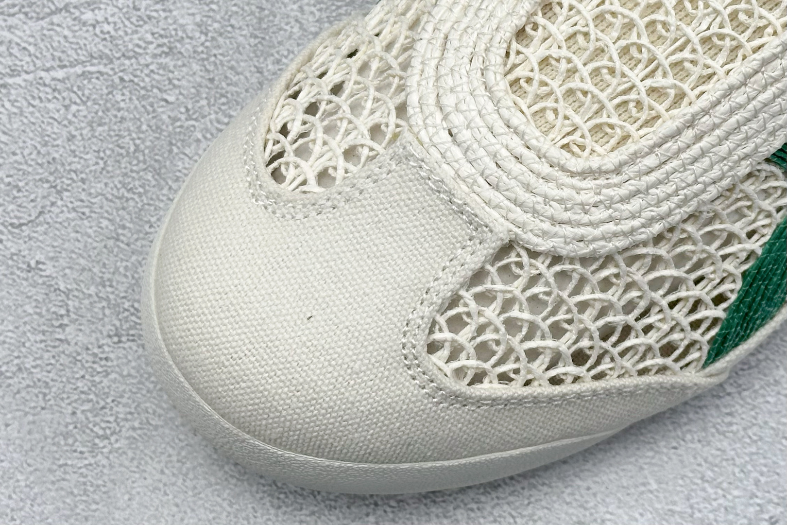  
亚瑟士 /Onitsuka Tiger鬼冢虎 MEXICO 66 SABOT
网面透气 新款舒适一脚