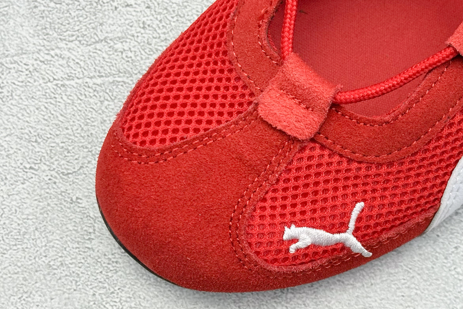  
PUMA Speedcat Go薄底鞋柔软舒适防滑耐磨低帮生 活休闲鞋

货号： 
尺码：36-40
