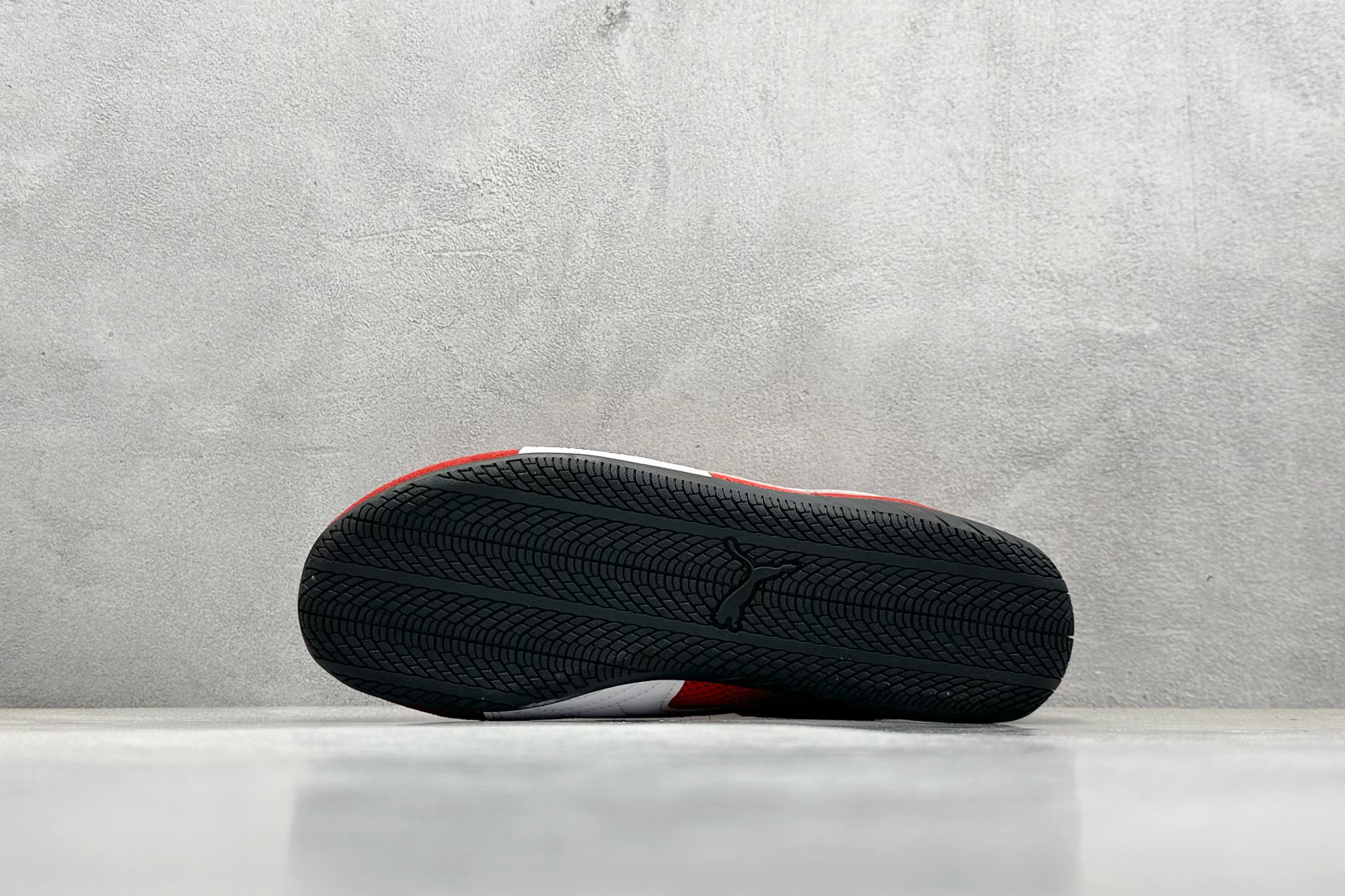  
PUMA Speedcat Go薄底鞋柔软舒适防滑耐磨低帮生 活休闲鞋

货号： 
尺码：36-40