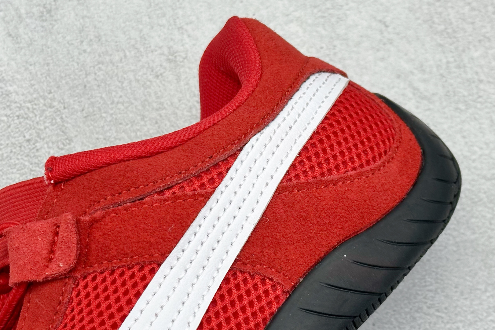  
PUMA Speedcat Go薄底鞋柔软舒适防滑耐磨低帮生 活休闲鞋

货号： 
尺码：36-40