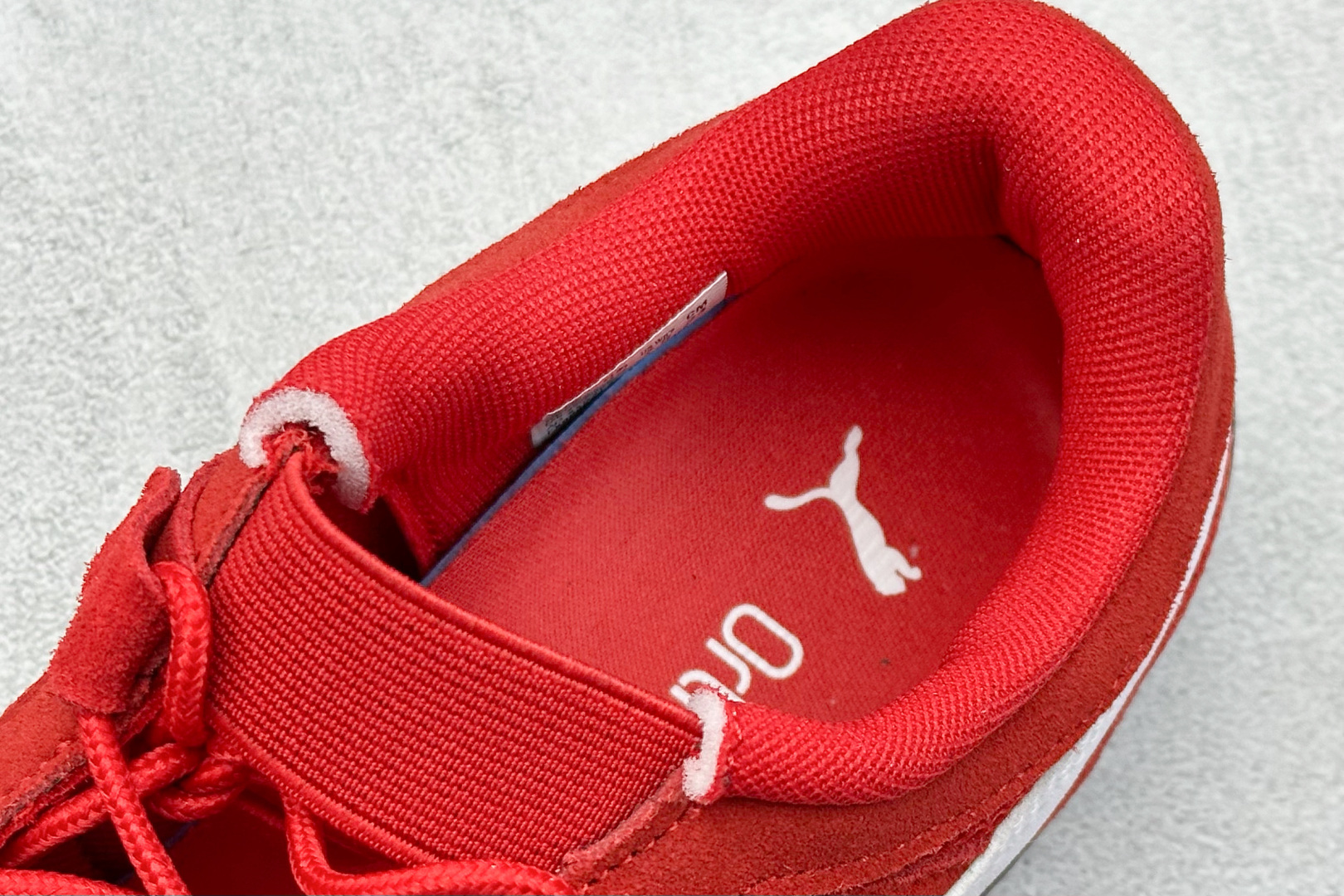  
PUMA Speedcat Go薄底鞋柔软舒适防滑耐磨低帮生 活休闲鞋

货号： 
尺码：36-40