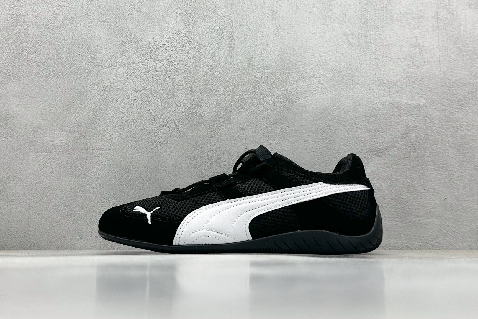  
PUMA Speedcat Go薄底鞋柔软舒适防滑耐磨低帮生 活休闲鞋

货号： 
尺码：36-40