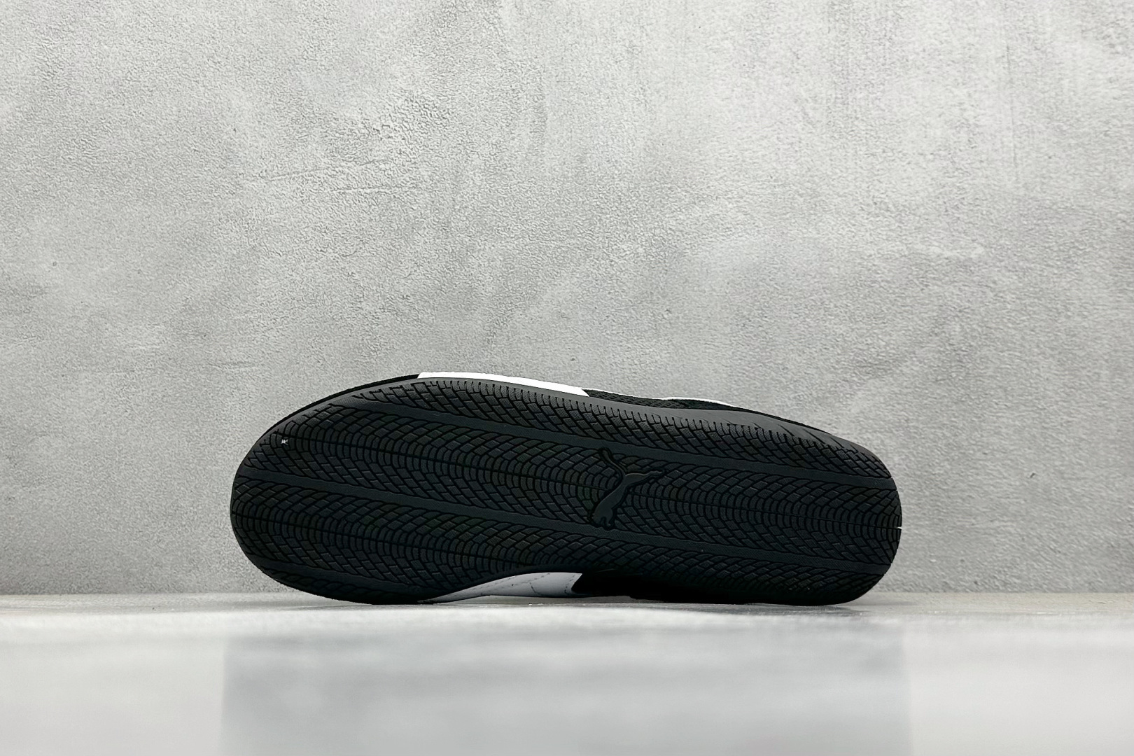  
PUMA Speedcat Go薄底鞋柔软舒适防滑耐磨低帮生 活休闲鞋

货号： 
尺码：36-40