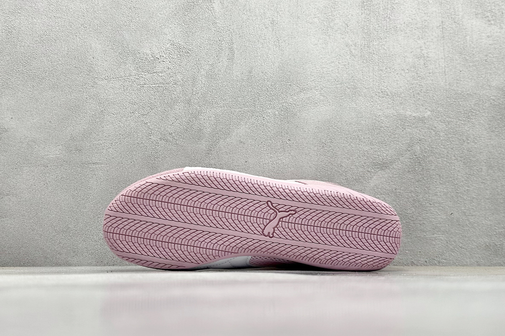  
PUMA Speedcat Go薄底鞋柔软舒适防滑耐磨低帮生 活休闲鞋

货号： 
尺码：36-40