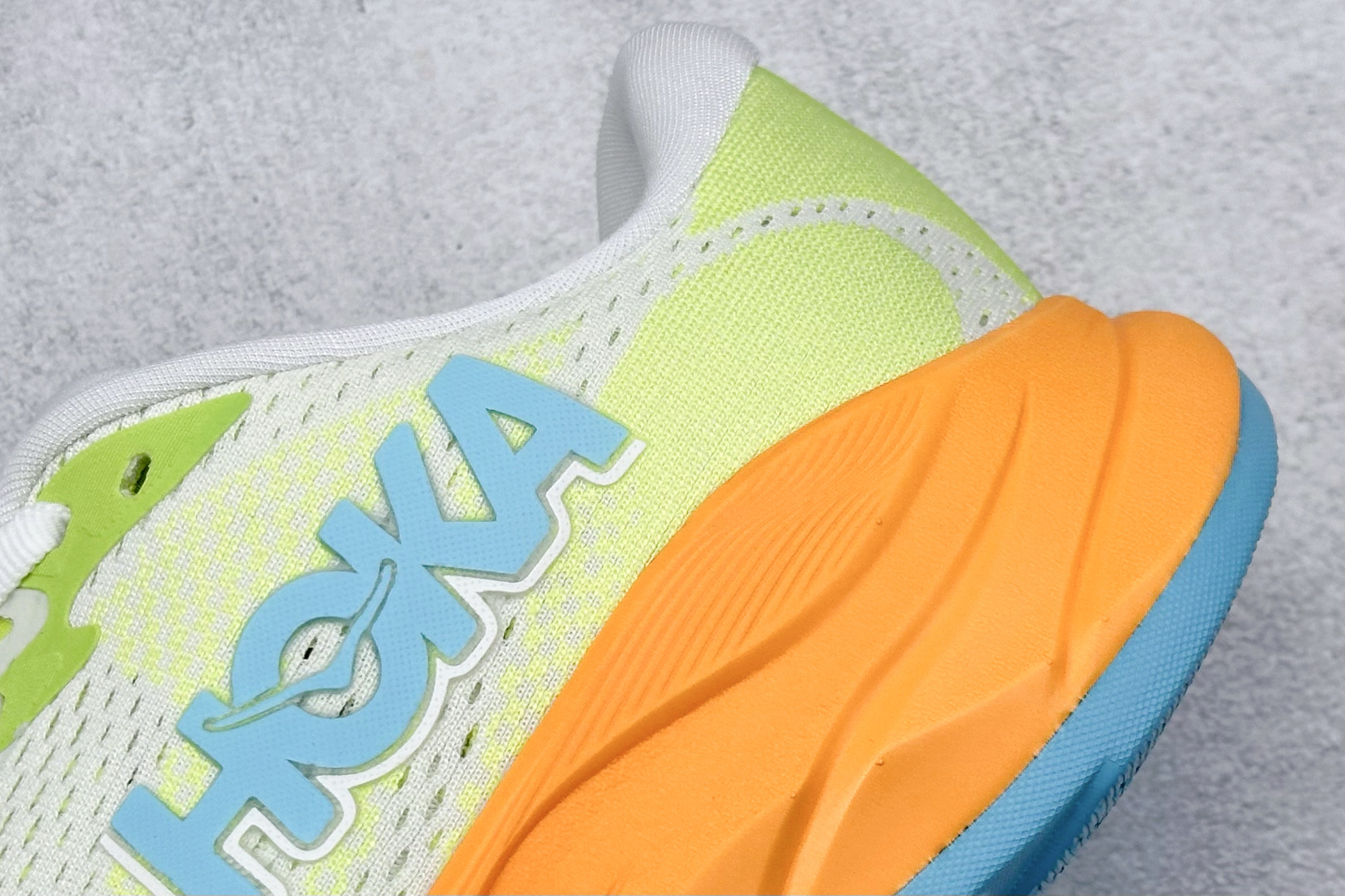  
Hoka One One Rincon 4  林康4代公路休闲跑步鞋 
#独家首发 纯原公司级 渠道