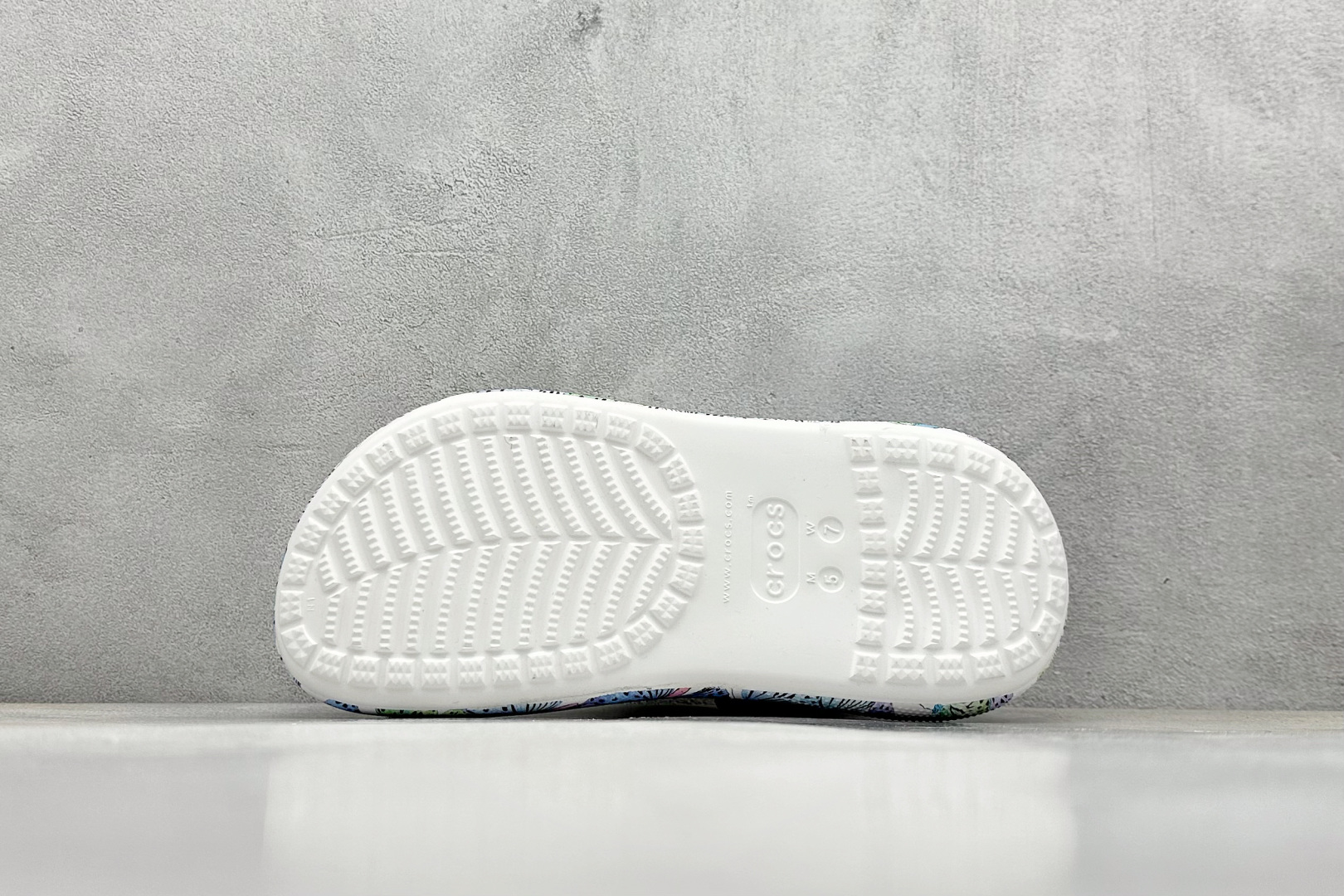  终端放店
K 原装 Crocs卡洛驰 泡芙

Size：W5=34-35
          W6=3