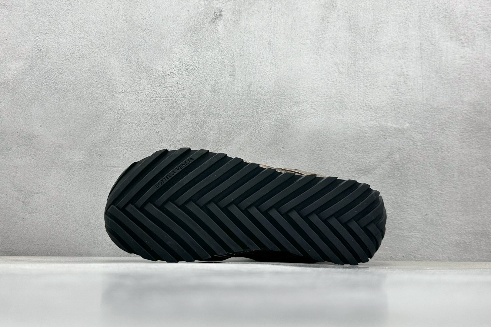 M版 BOTTEGA VENETA Orbit Runner BV葆蝶家时尚休闲王一博同款老爹鞋运动鞋
