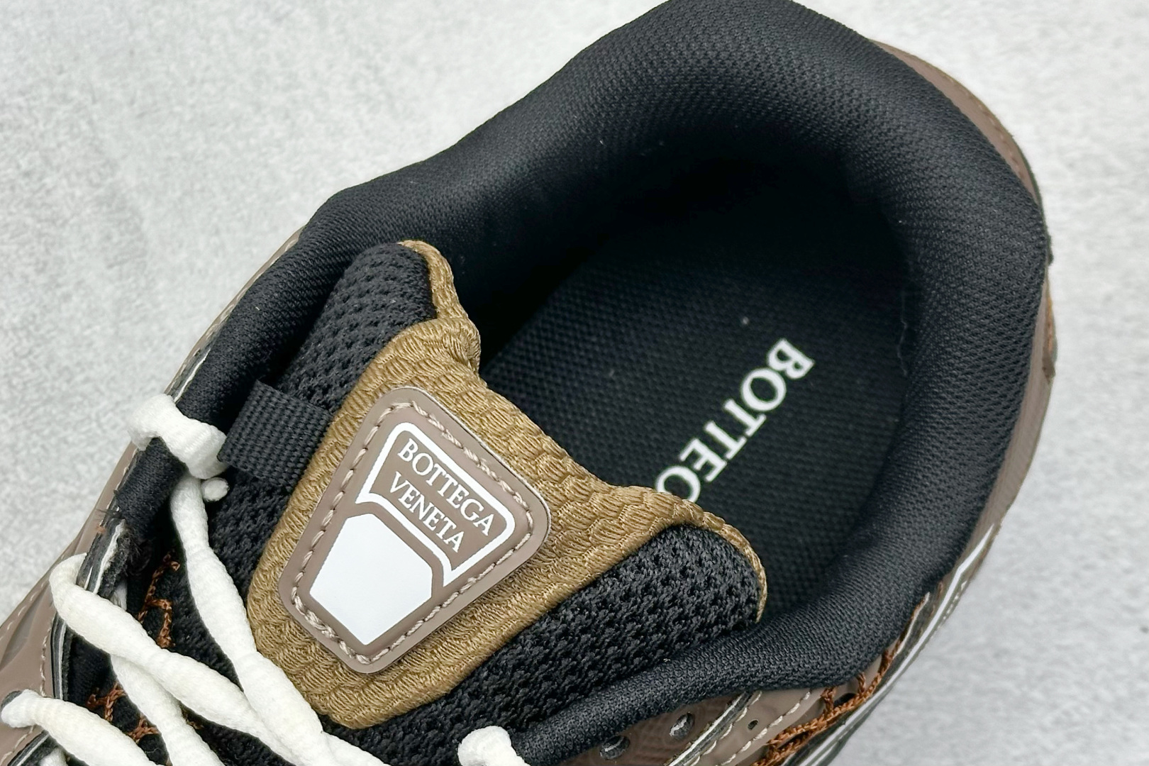 M版 BOTTEGA VENETA Orbit Runner BV葆蝶家时尚休闲王一博同款老爹鞋运动鞋