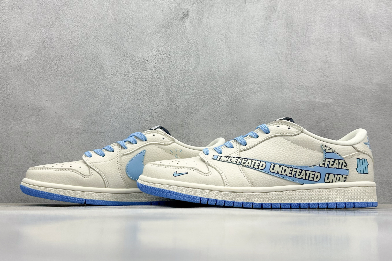 终端放店
XC版 Travis Scott x Fragment Design x Air Jorda