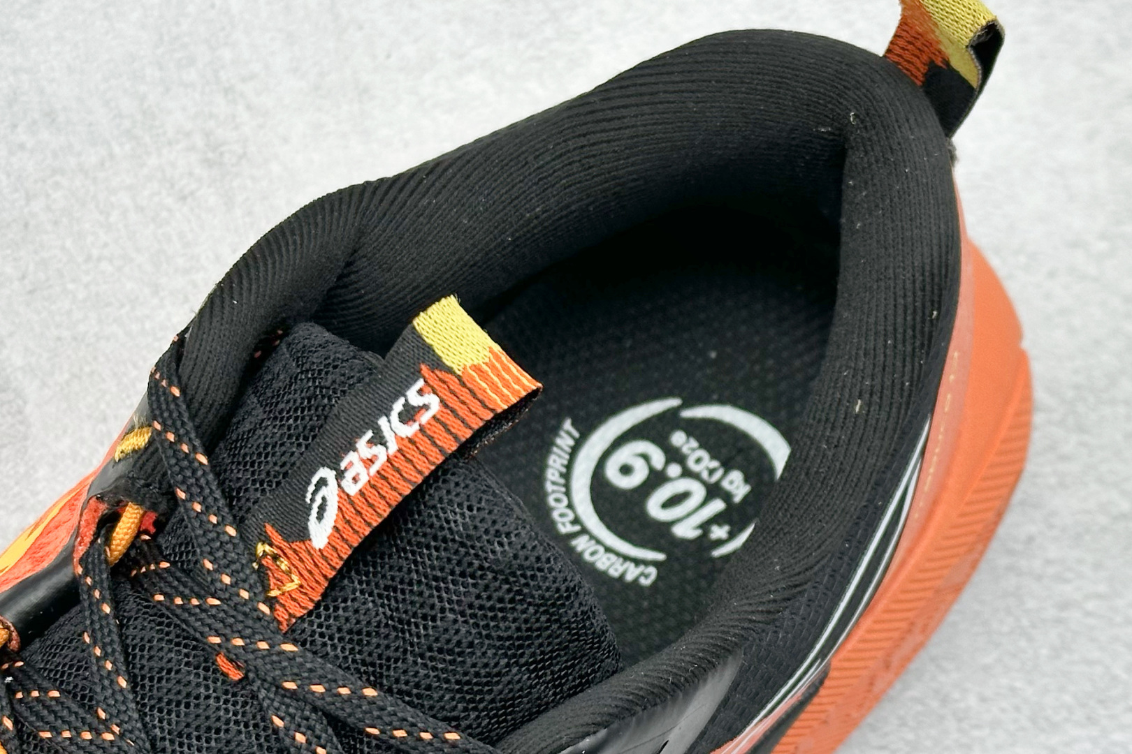  
Asics Gel-Trabuco 13 亚瑟士复古透气休闲鞋缓震耐磨跑步鞋
#鞋面采用无缝线鞋面