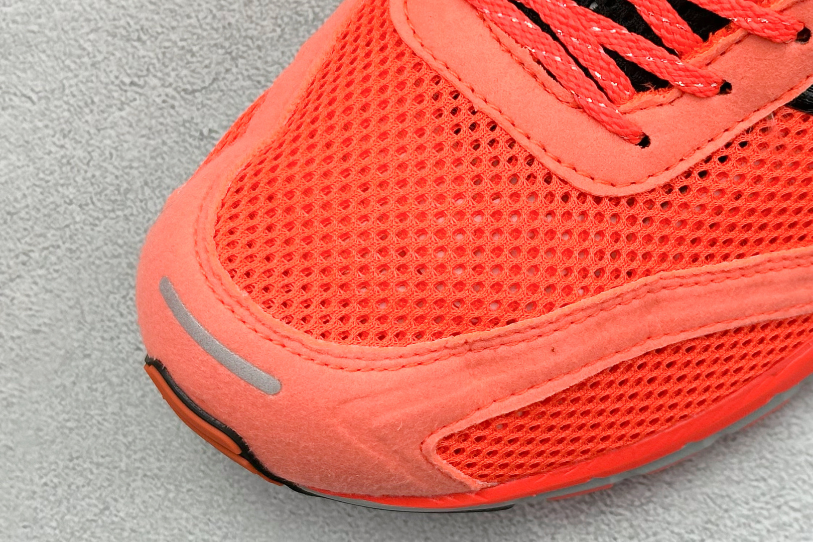  
Adidas originals Neftenga x WALES BONNER
舒适柔软防滑耐磨低