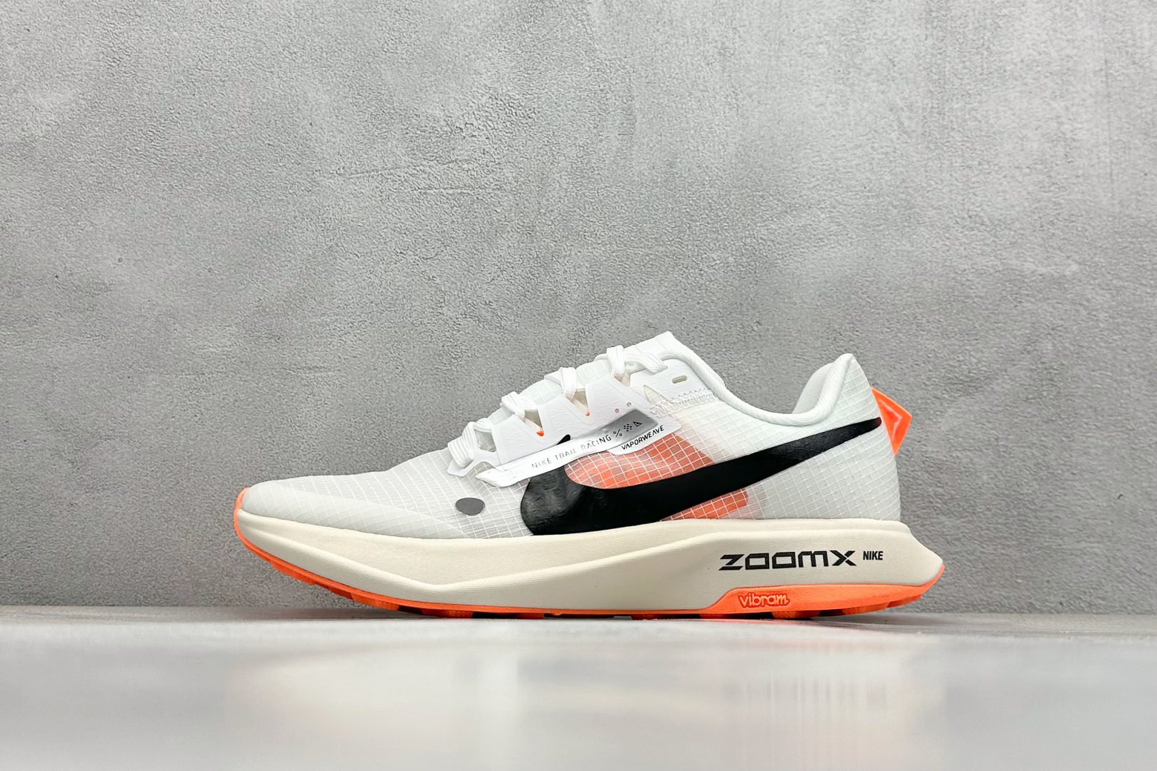  
XL版 Nike Air Zoomx UL TRAFLY TRAIL 登月休闲运动跑步鞋 

货号：