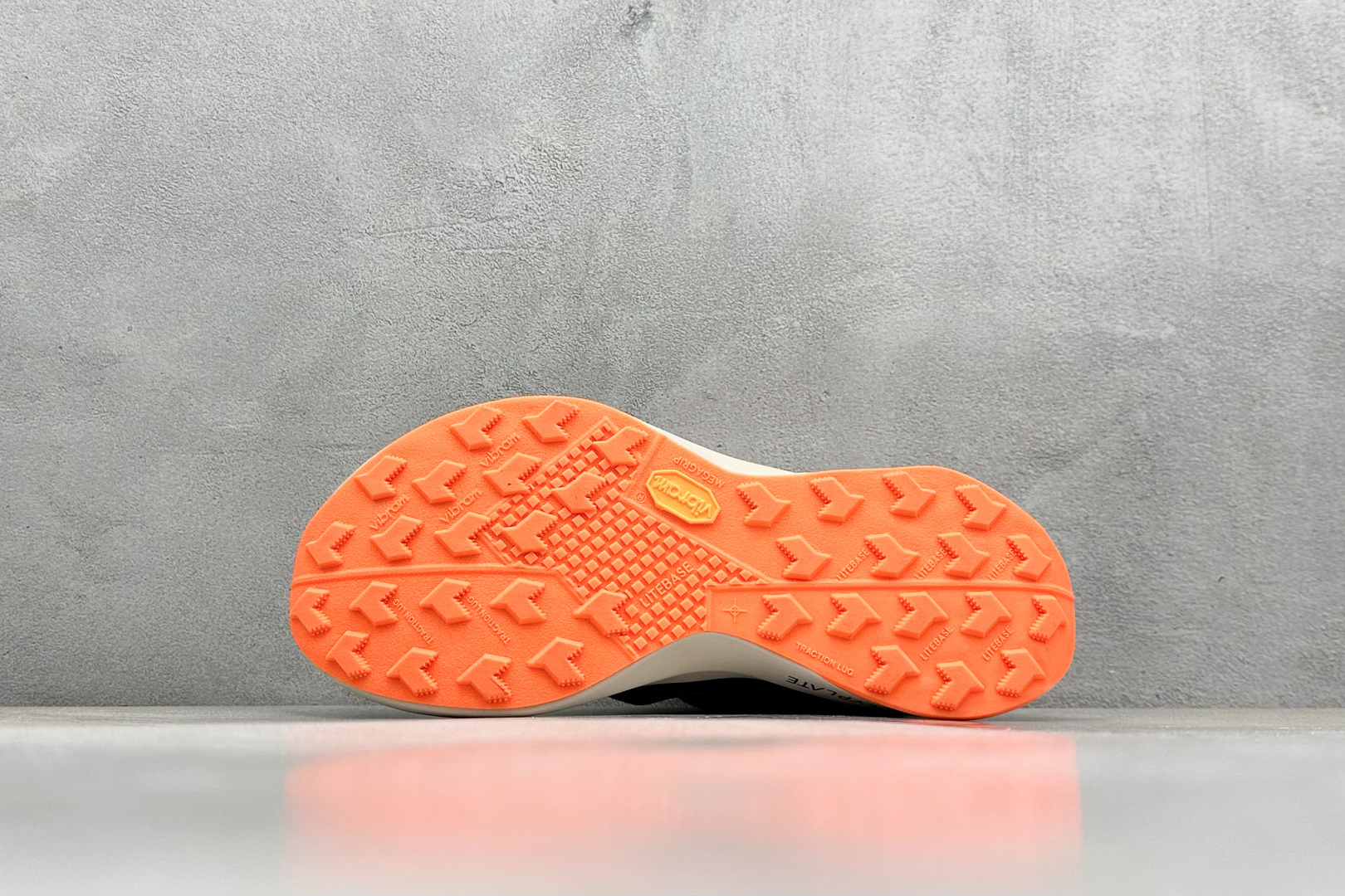  
XL版 Nike Air Zoomx UL TRAFLY TRAIL 登月休闲运动跑步鞋 

货号：